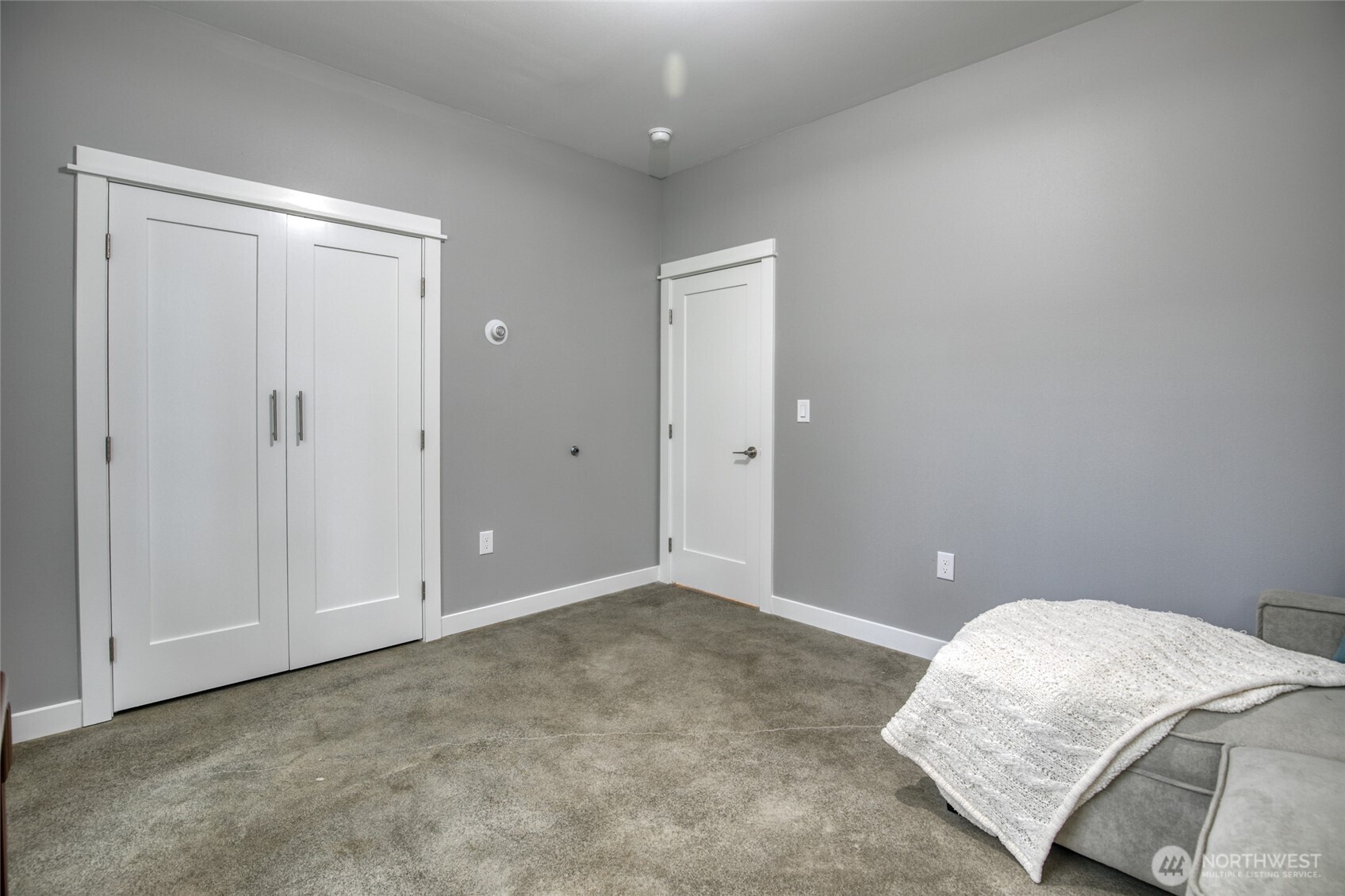 737 Wakina Loop Property Photo 18