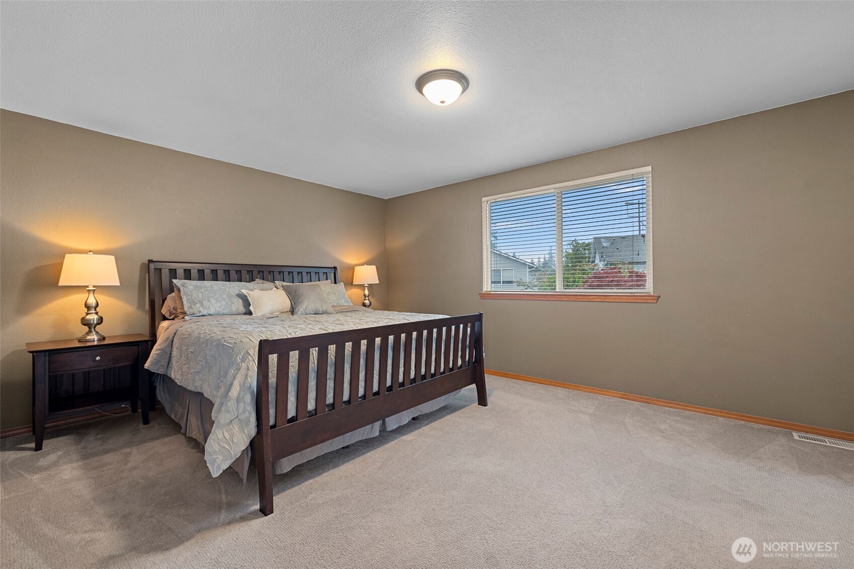 4613 149th Place Property Photo 15