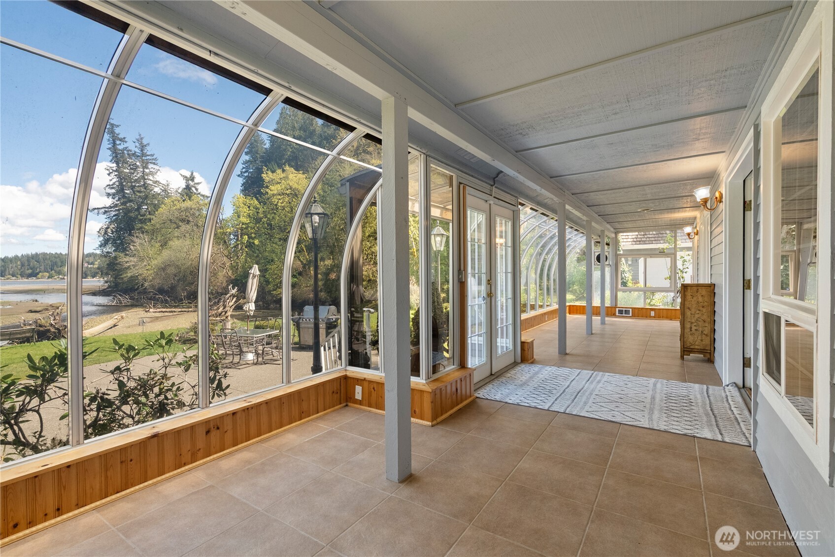 8320 E Grapeview Loop Road Property Photo 15