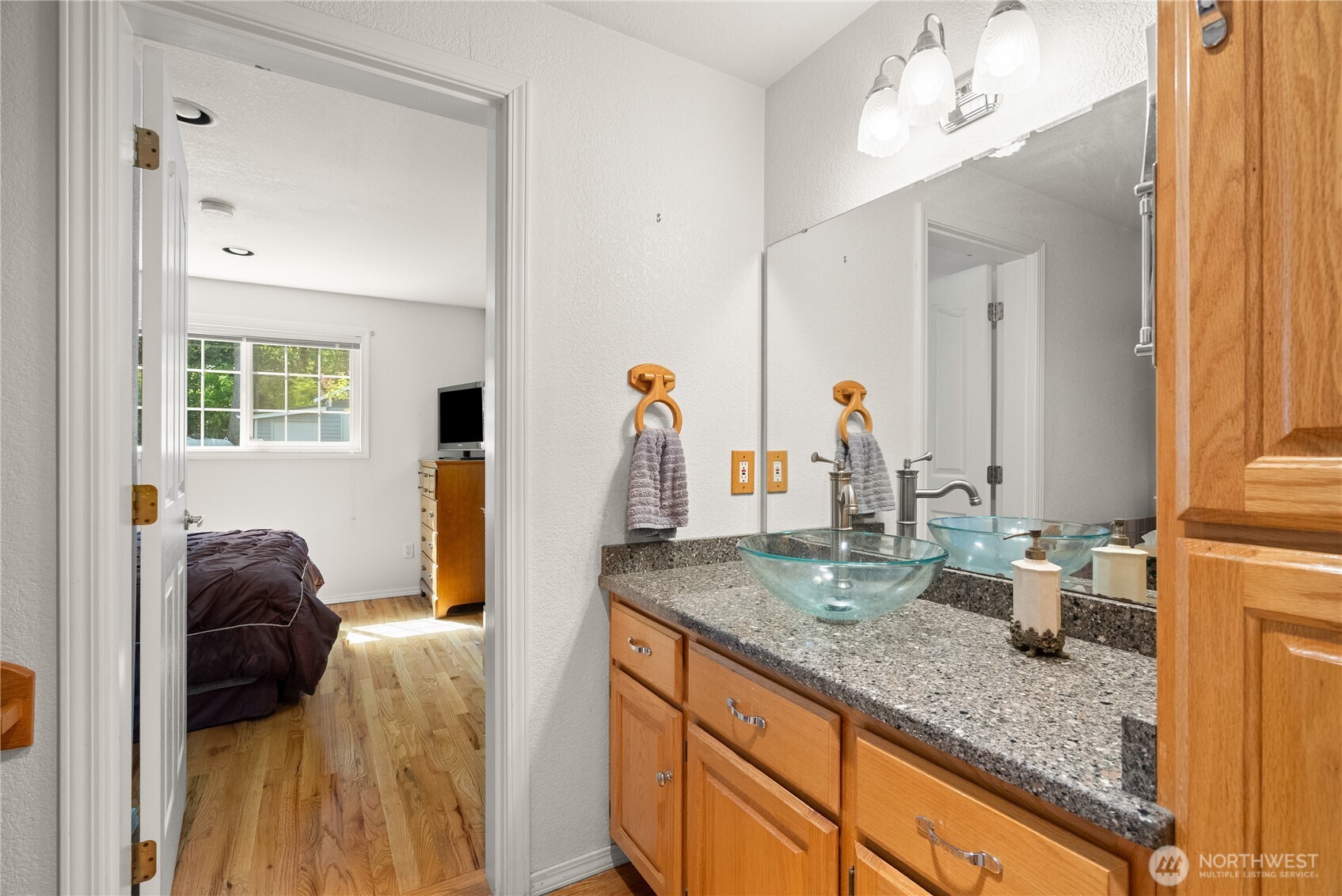 8320 E Grapeview Loop Road Property Photo 17