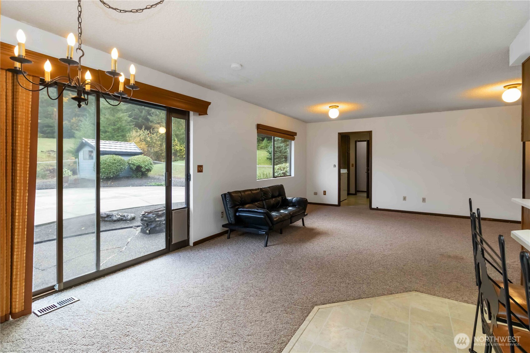 720 Abernathy Creek Property Photo 9