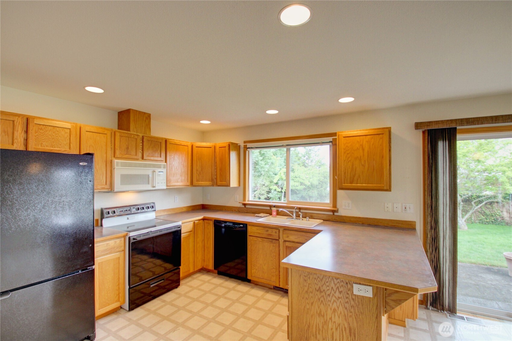 3419 G Avenue Property Photo 11
