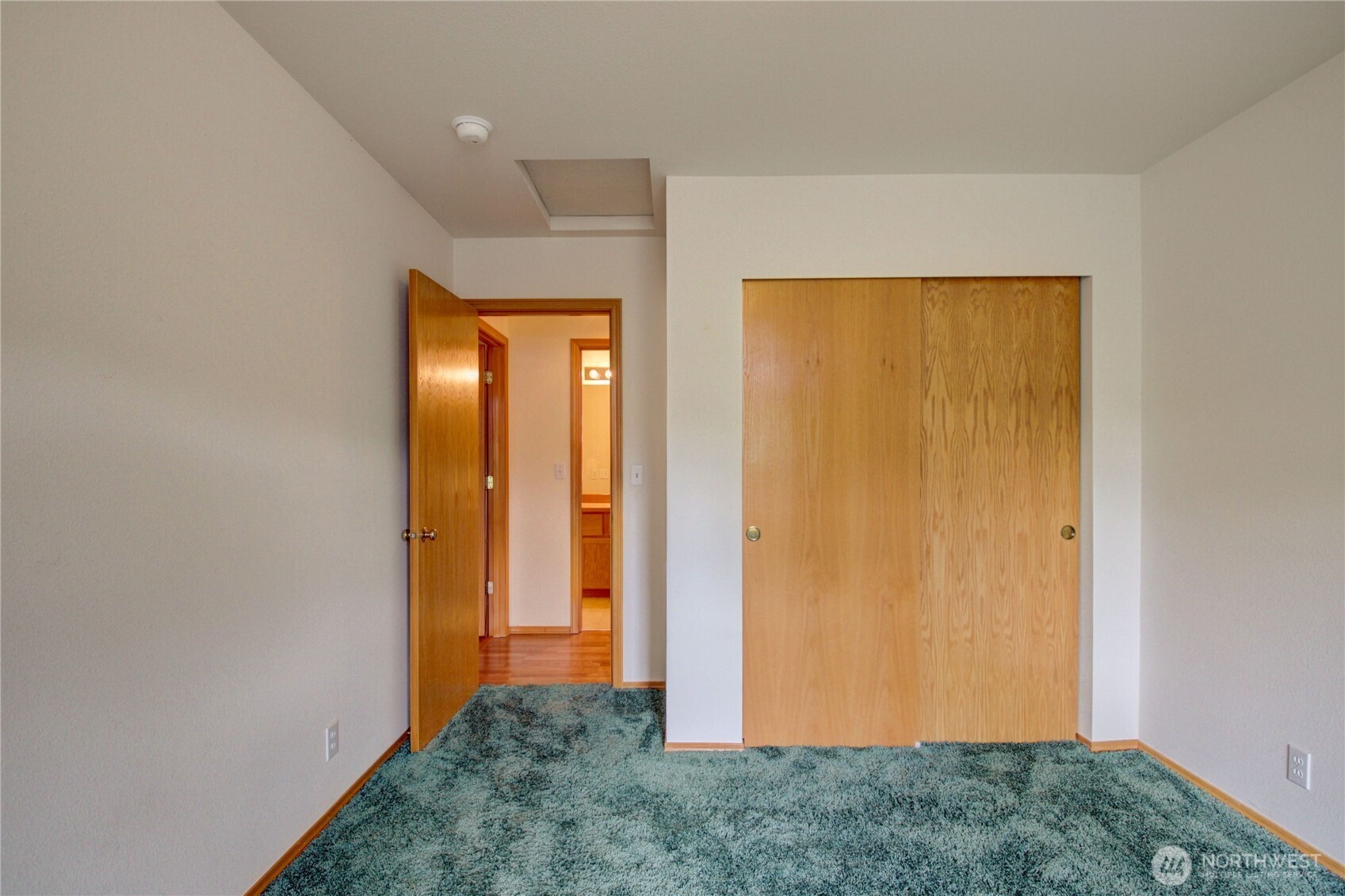 3419 G Avenue Property Photo 23