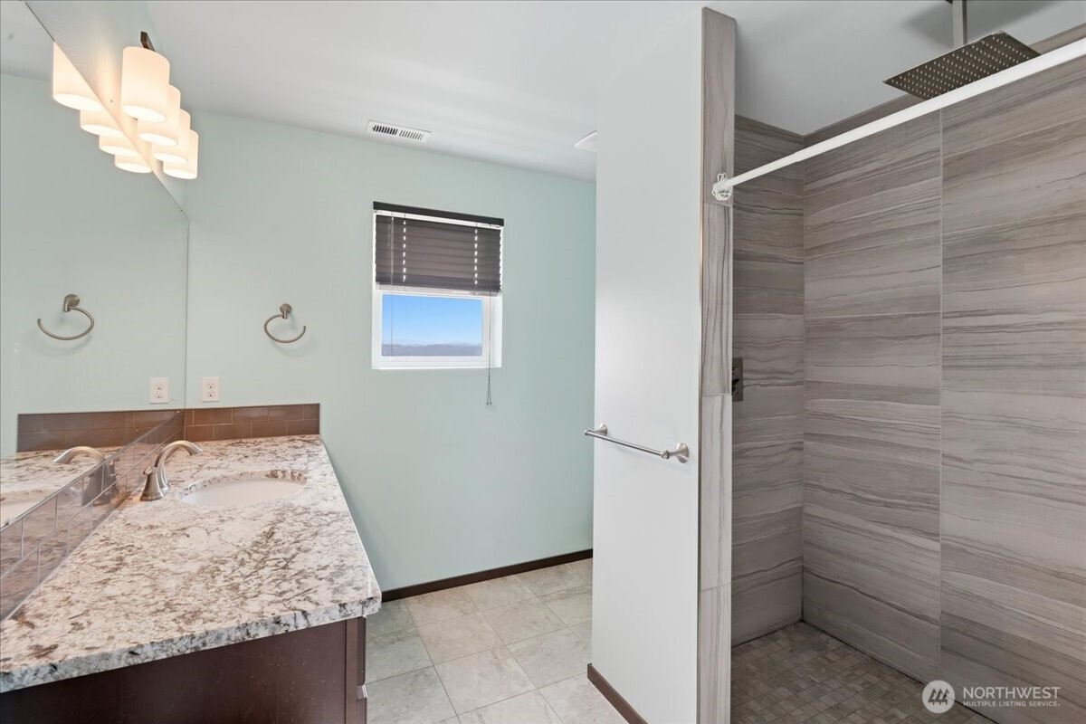 163 Yates Road Property Photo 10