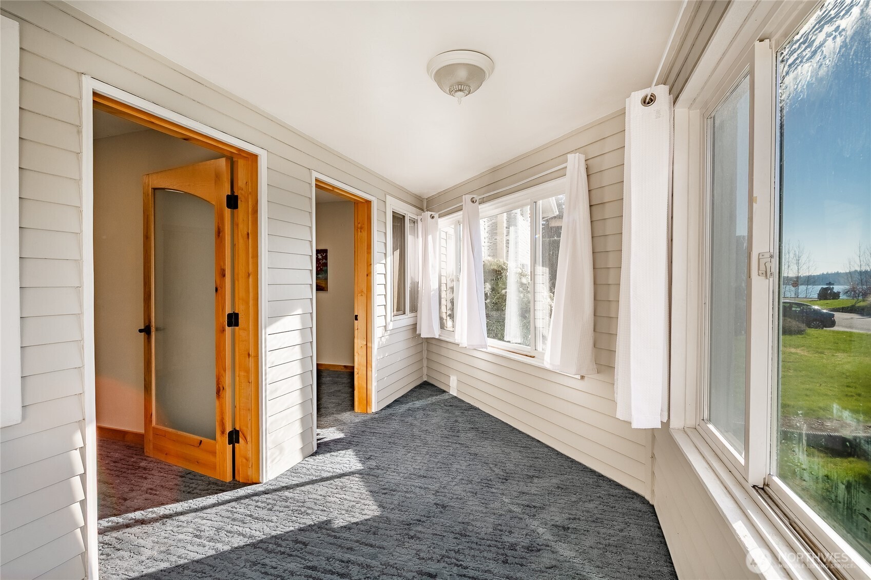 1326 4th Street Property Photo 9