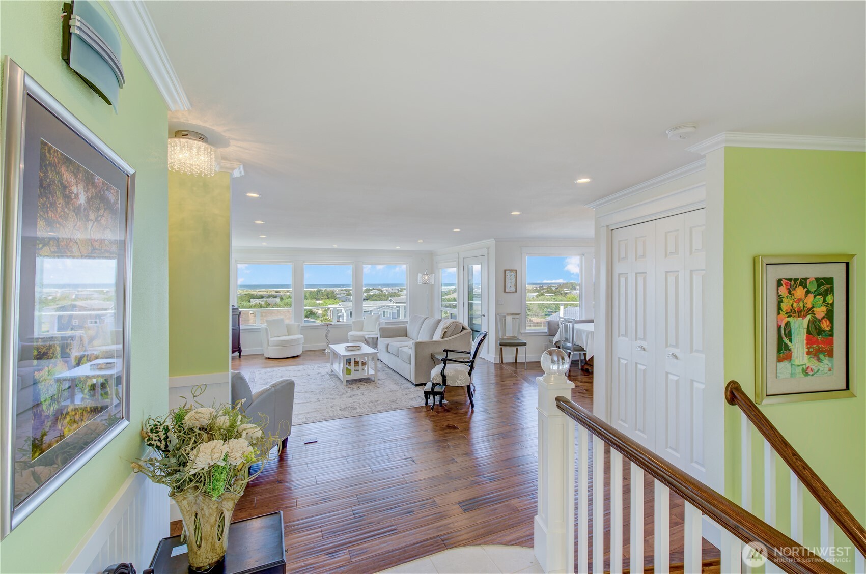 1005 346th Place Property Photo 2