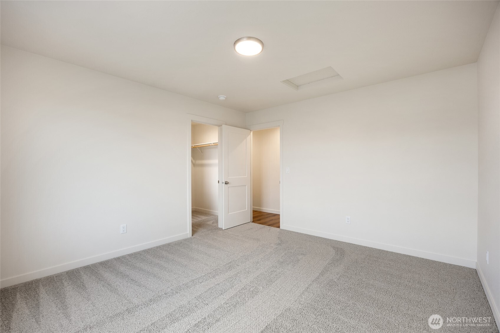 601 Dorsing Street D22 Property Photo 13