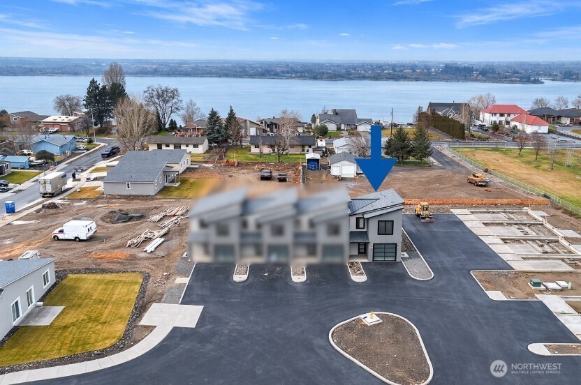 601 Dorsing Street E27 Property Photo 2