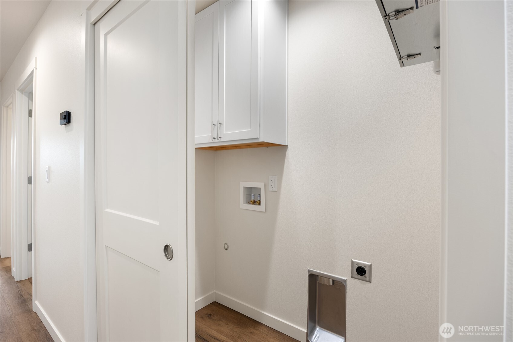 601 Dorsing Street E27 Property Photo 30