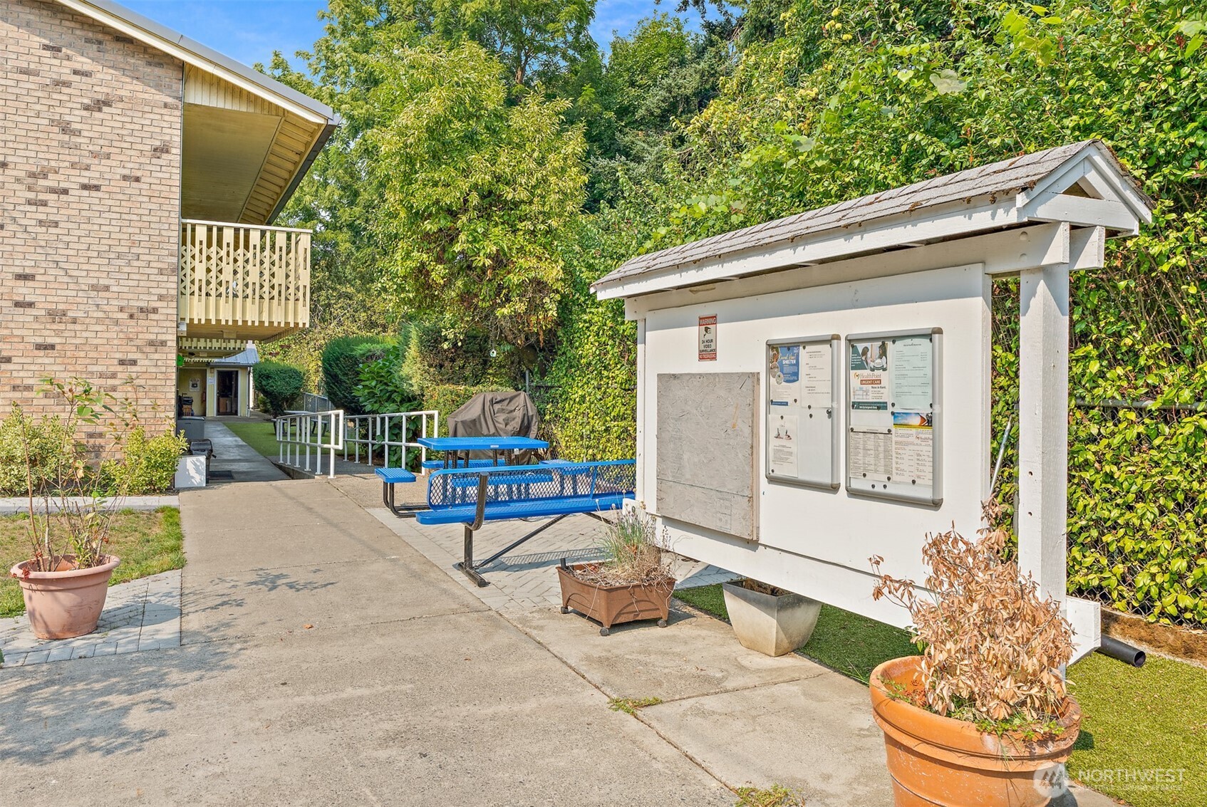 739 3rd Avenue Property Photo 2