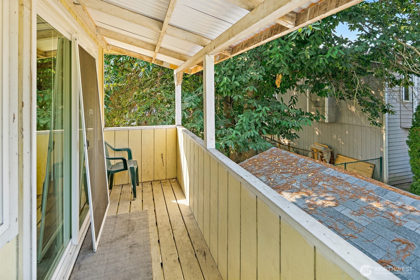 739 3rd Avenue Property Photo 3