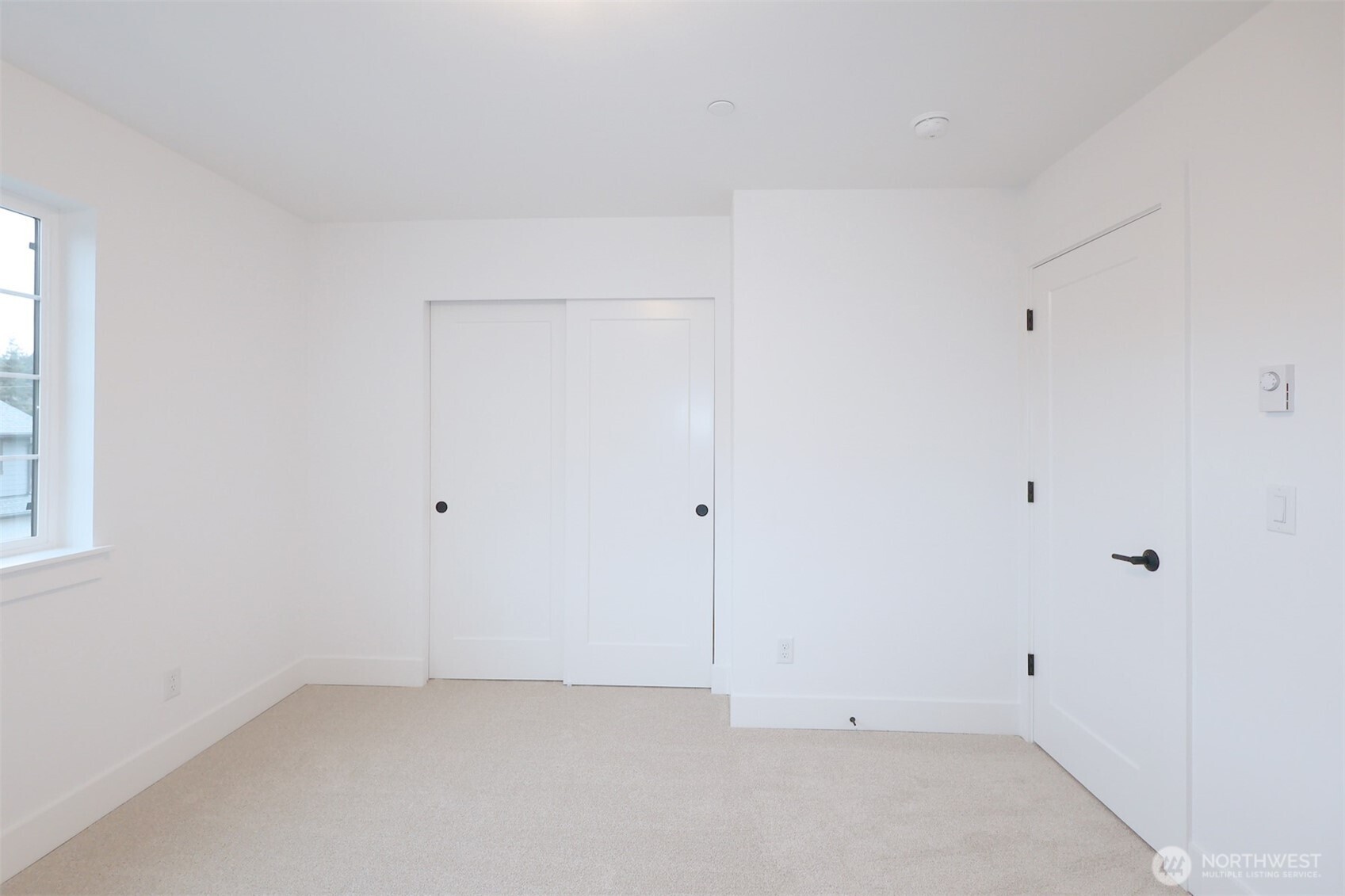 1191 Waterfall Way 1703 Property Photo 19