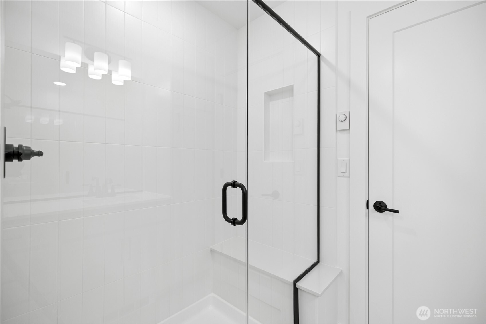 1191 Waterfall Way 1703 Property Photo 21