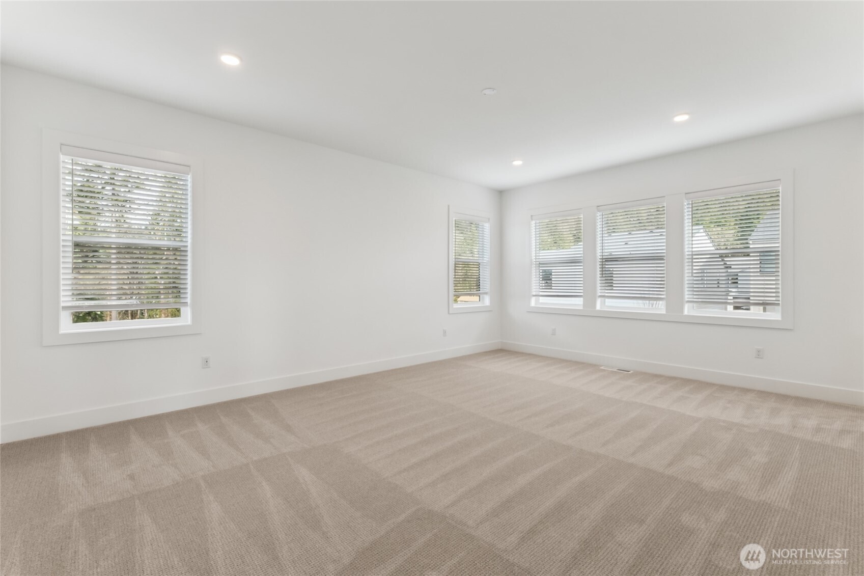 8517 137th Avenue Property Photo 22