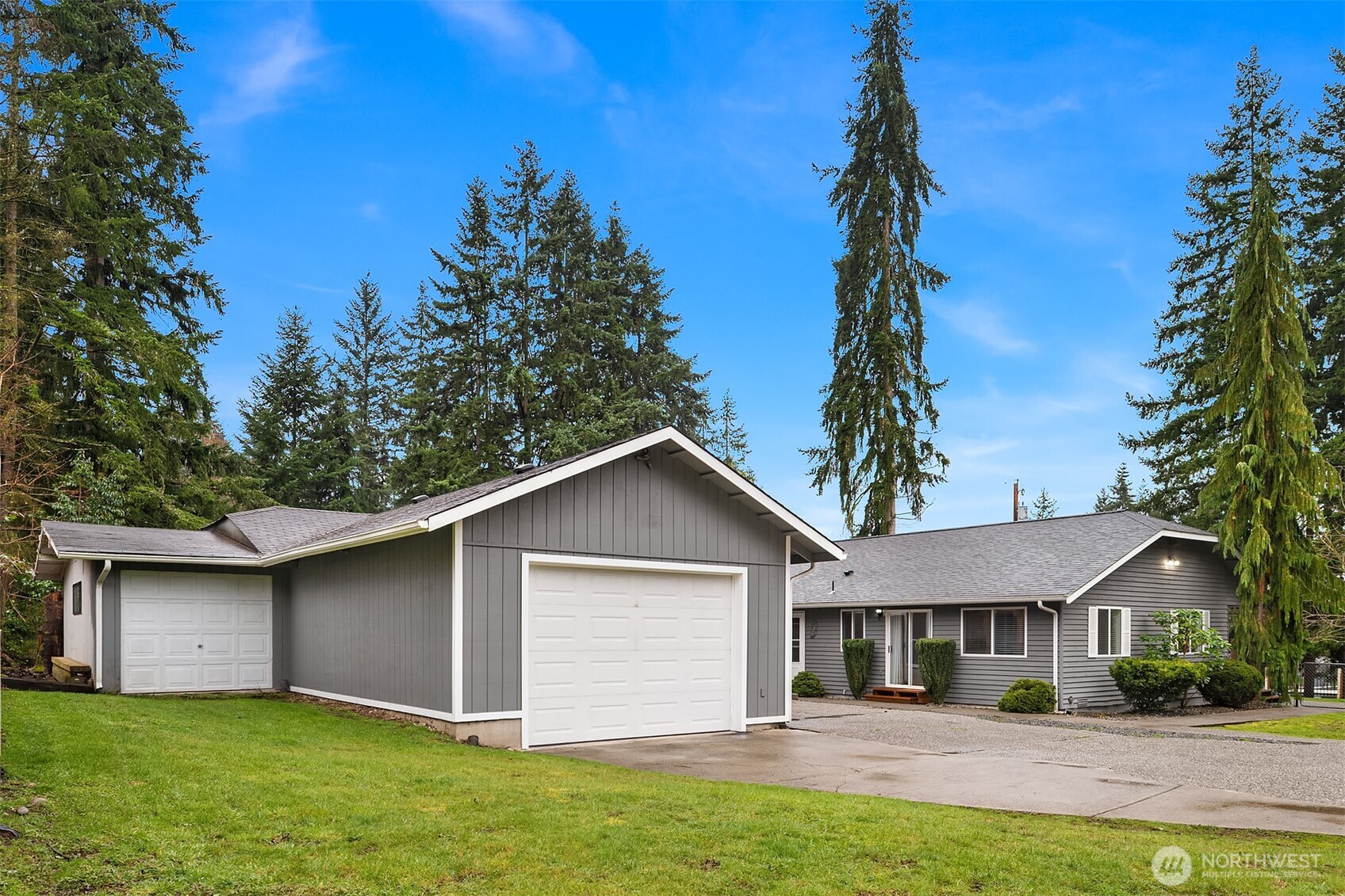 12401 8th Drive Property Photo 1