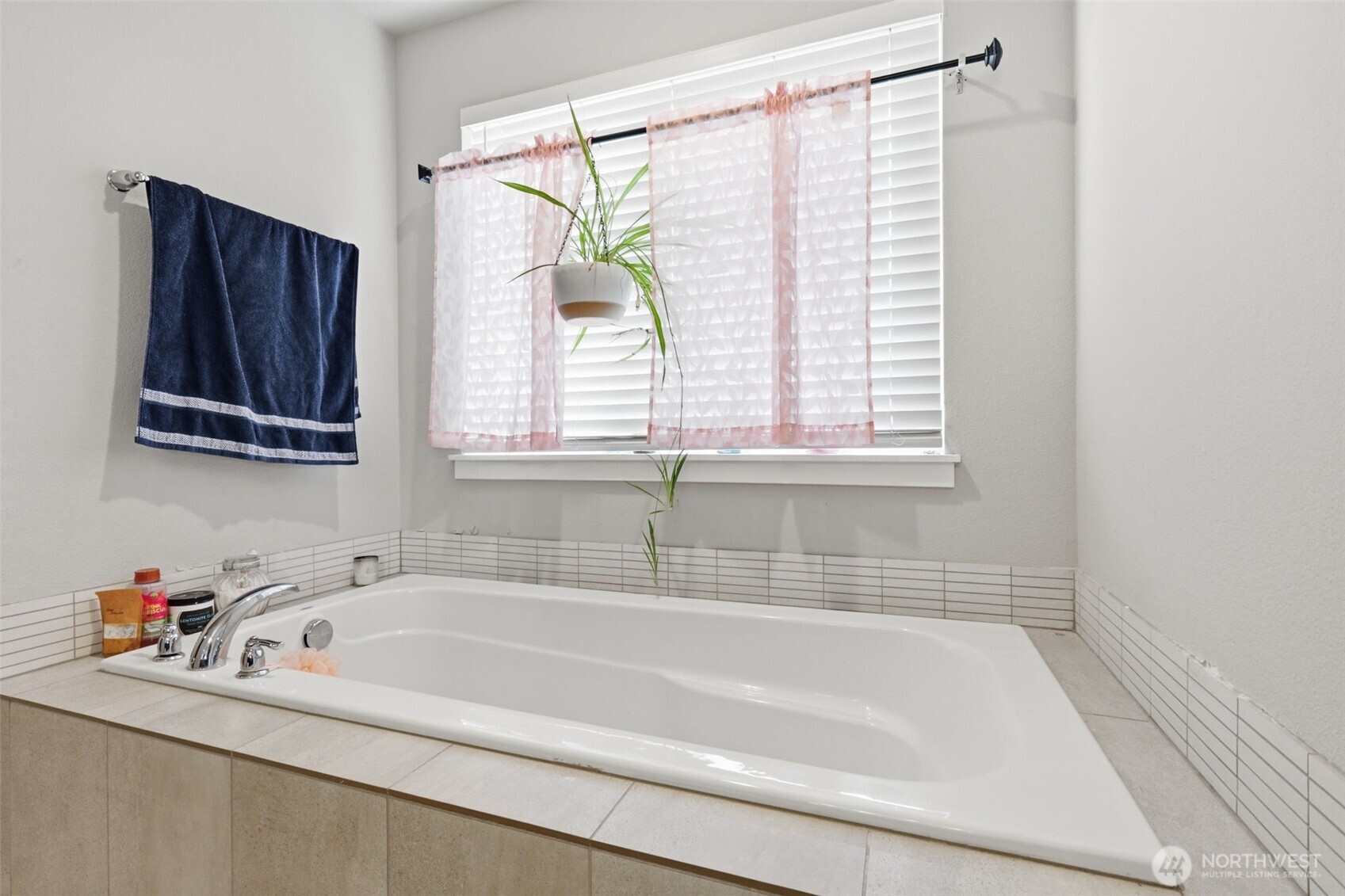 1175 Ne 18th Street Property Photo 12