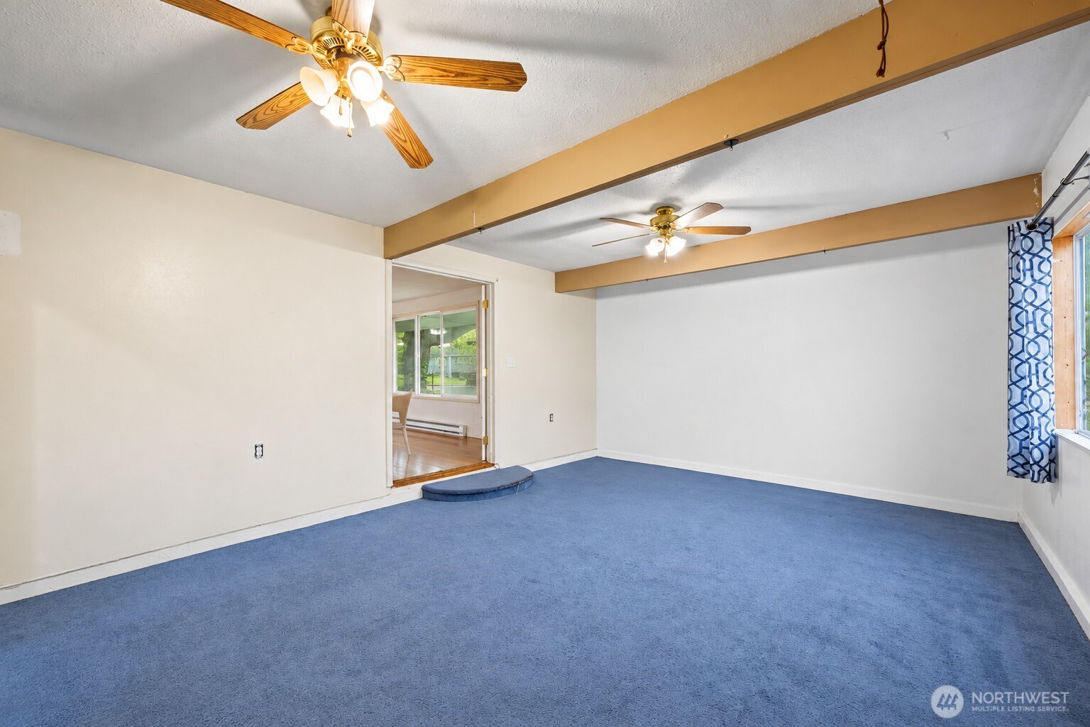 359 Douglas Street Property Photo 10