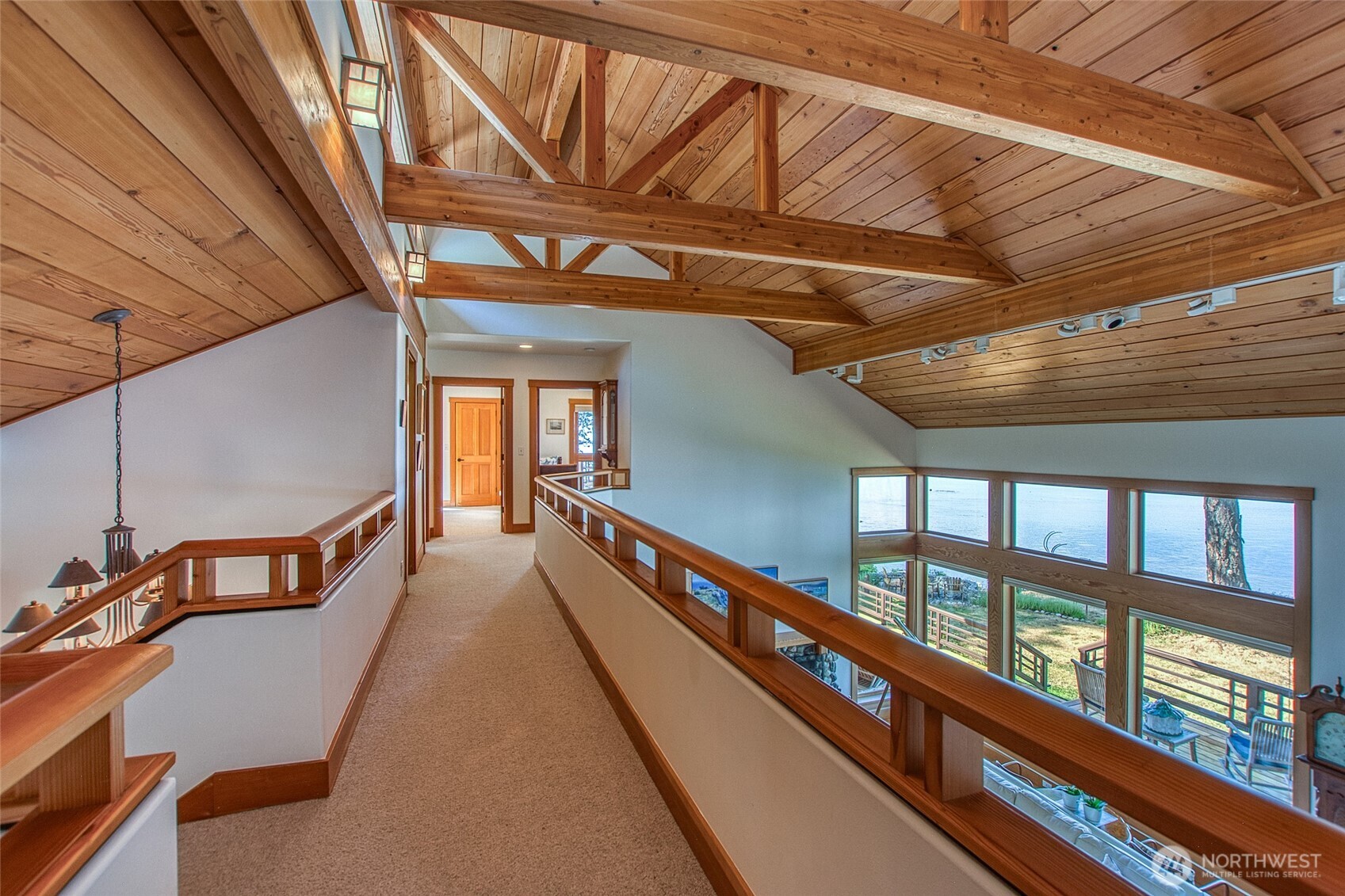 285 Raptor Road Property Photo 11