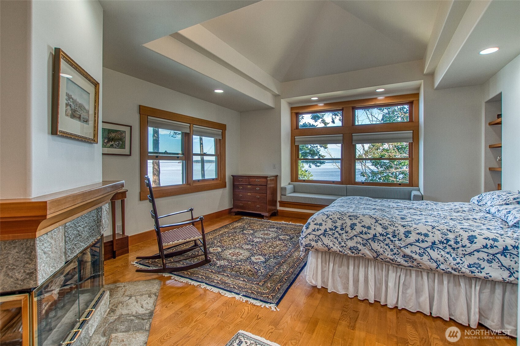 285 Raptor Road Property Photo 13