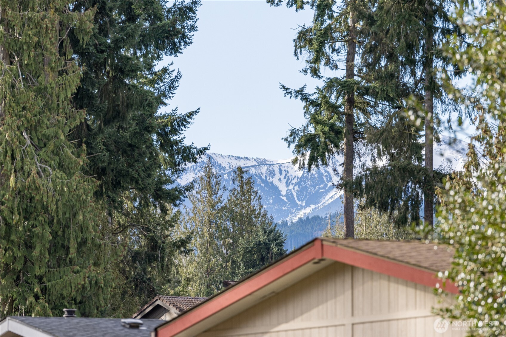 93 Fircrest Drive Property Photo 3
