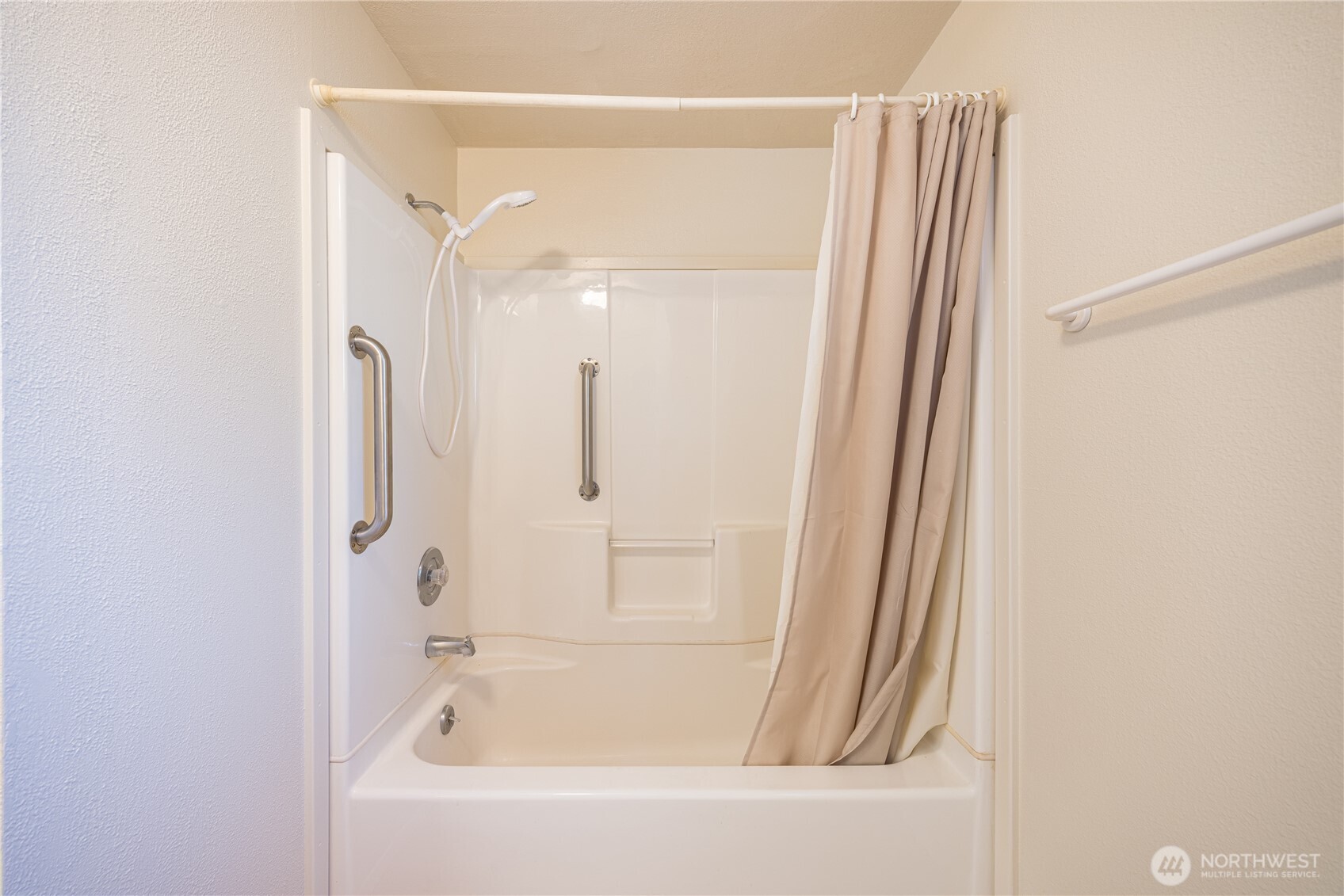 93 Fircrest Drive Property Photo 18