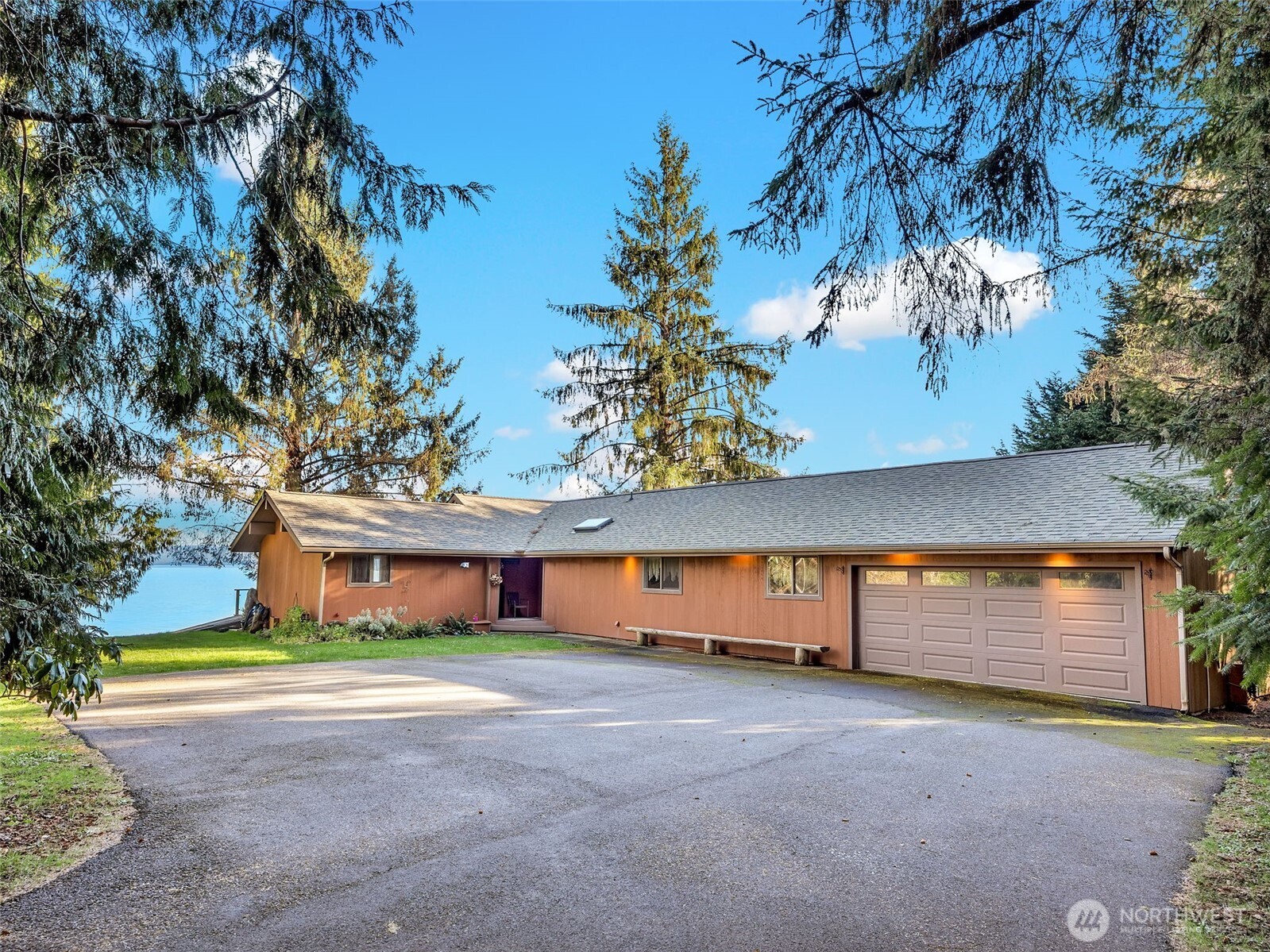 556 State Route 401 Property Photo 30