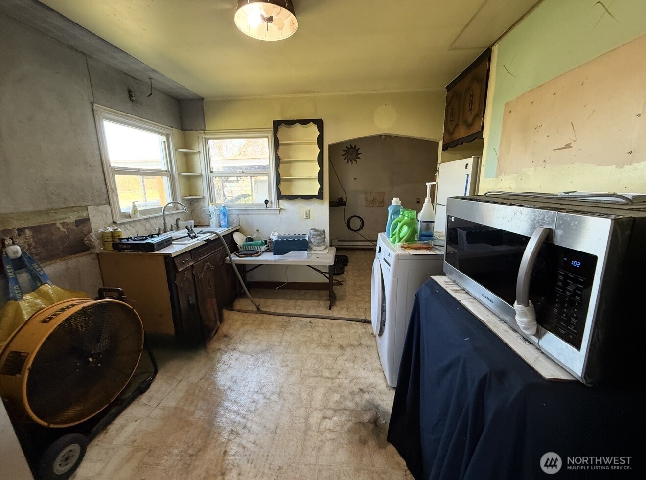 602 E 65th Street Property Photo 7