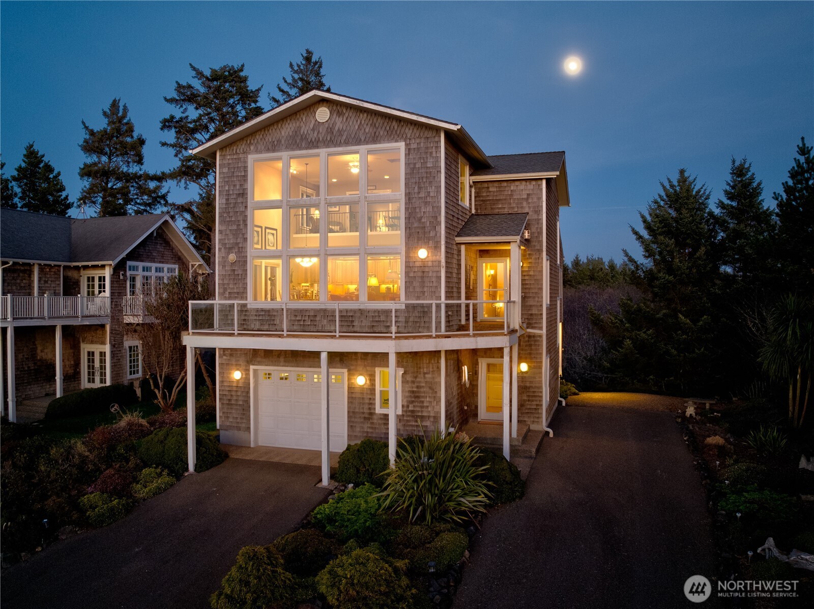 34404 J Place Property Photo 1