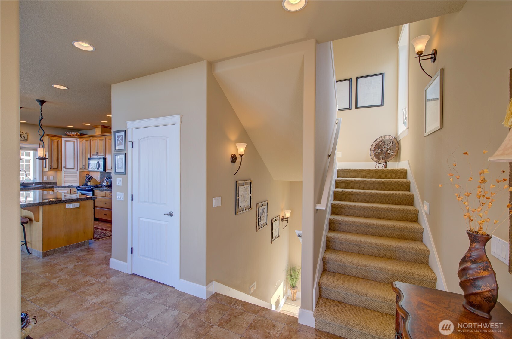 34404 J Place Property Photo 11