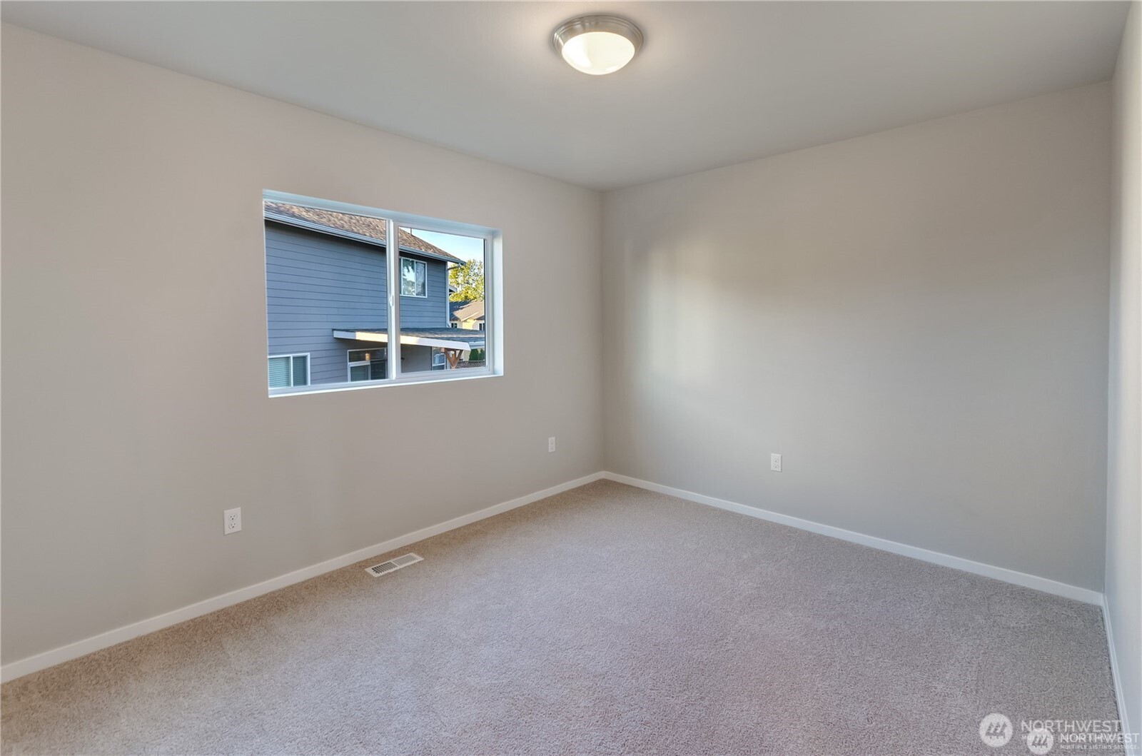 18204 37th Avenue Ct Property Photo 14