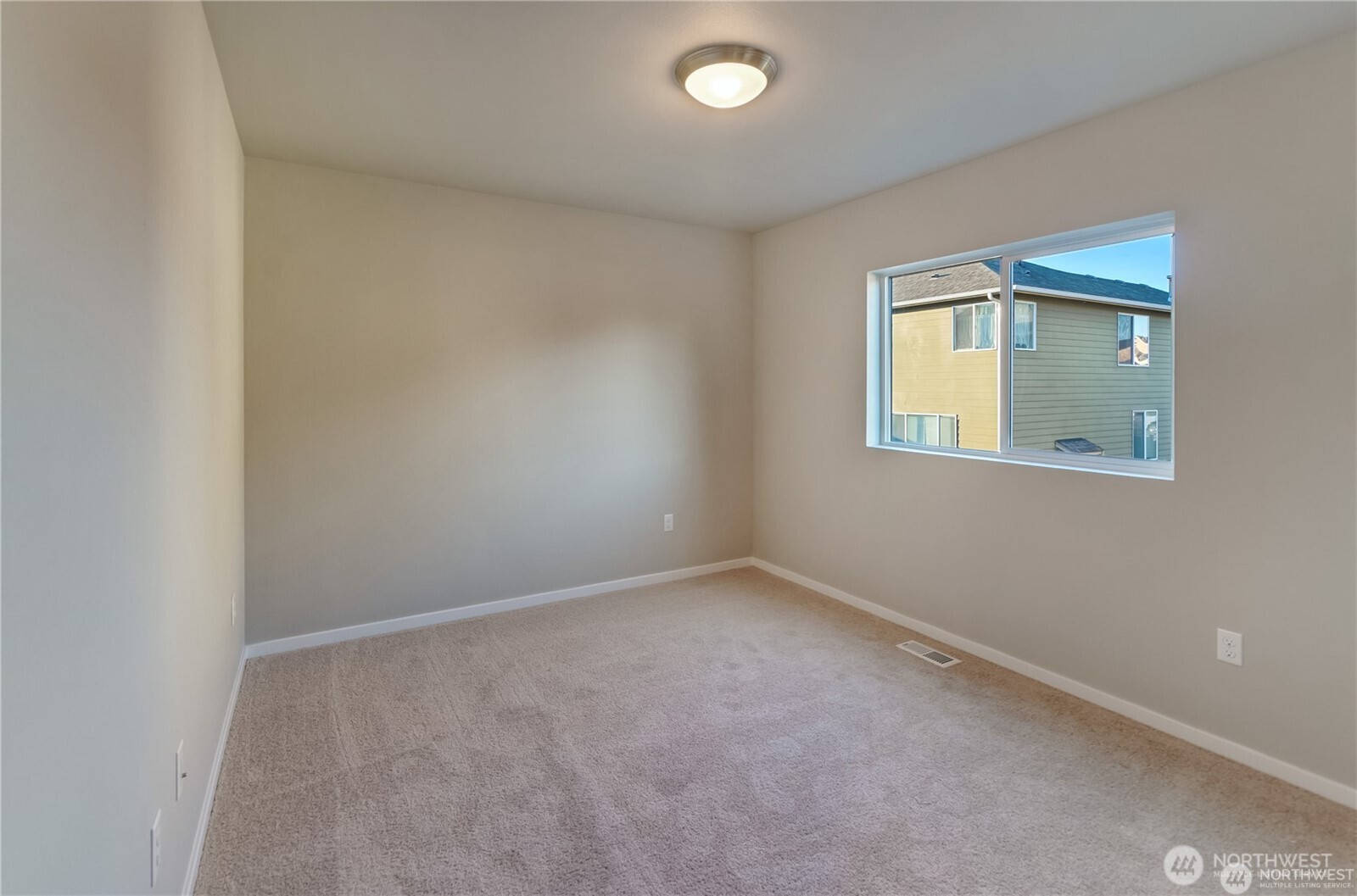 18204 37th Avenue Ct Property Photo 16
