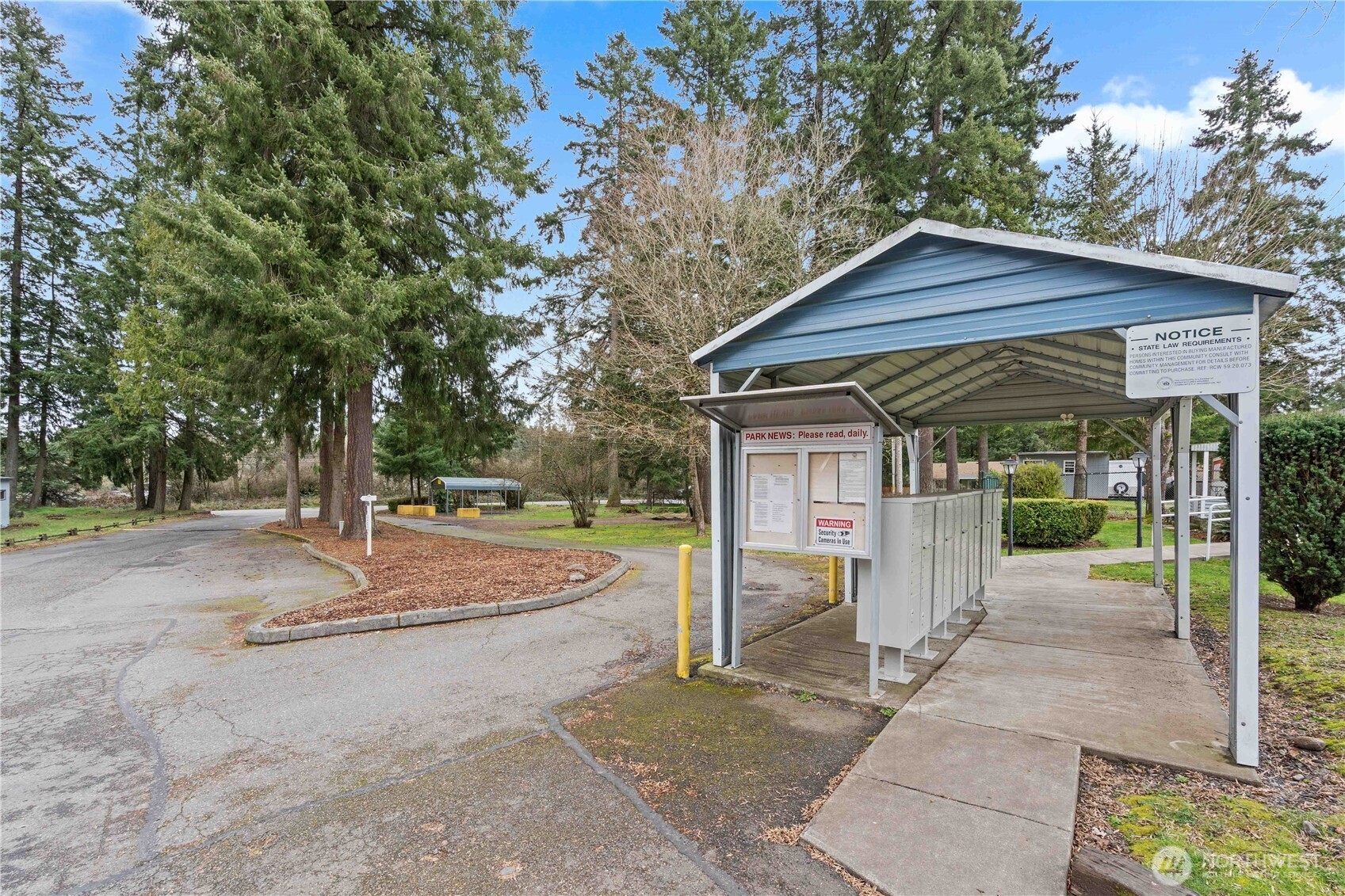 9011 Old Hwy 99 131 Property Photo 35