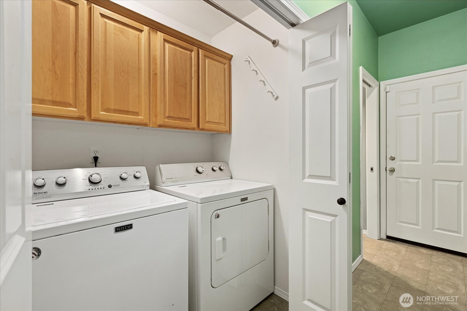 5300 Glenwood Avenue U-2 Property Photo 19