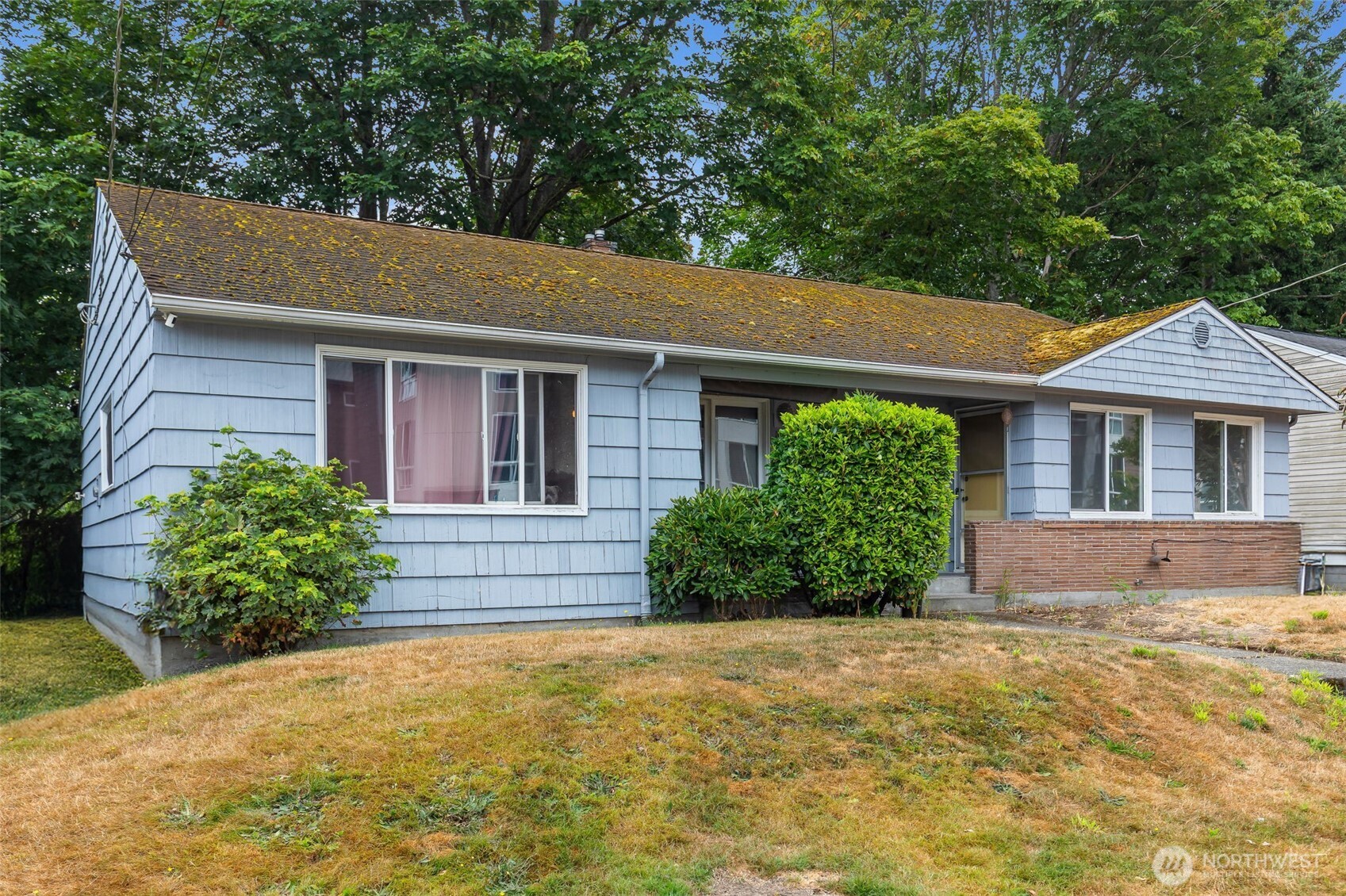 10450 Alderbrook Place Property Photo 2
