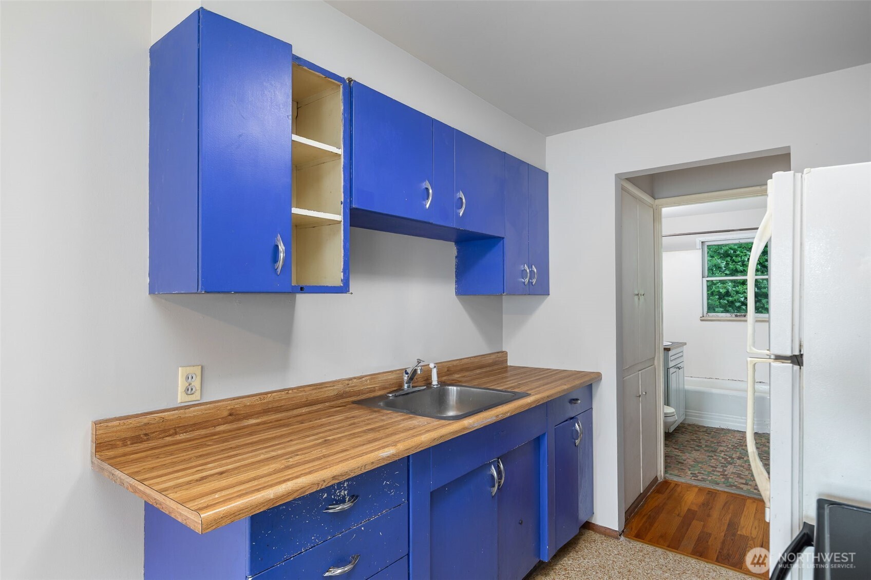 10450 Alderbrook Place Property Photo 8