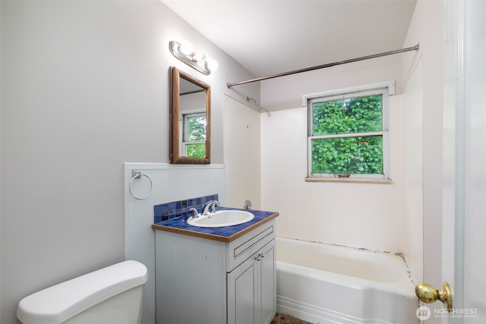 10450 Alderbrook Place Property Photo 11