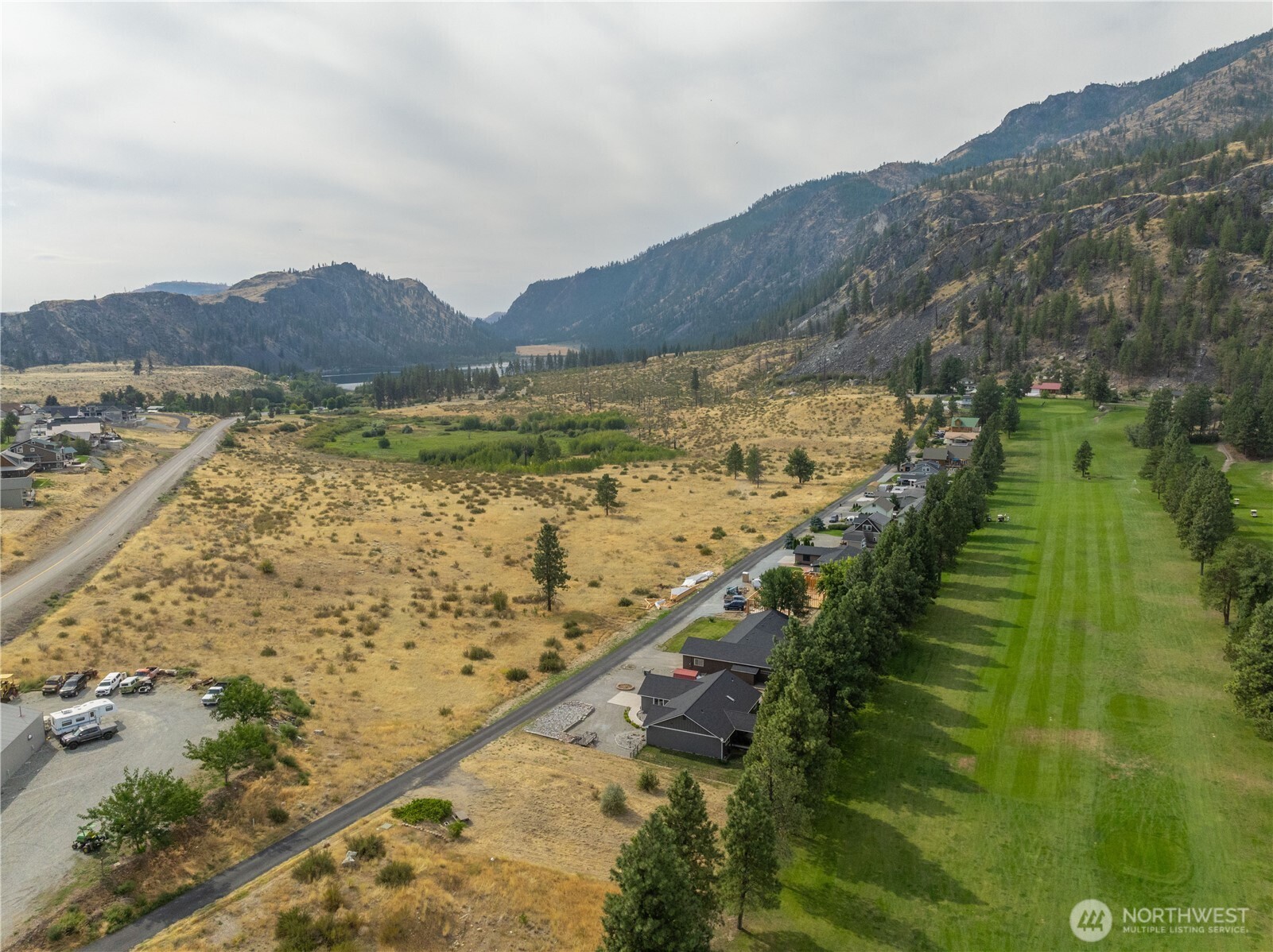 103 Golf Course Dr. Property Photo 16