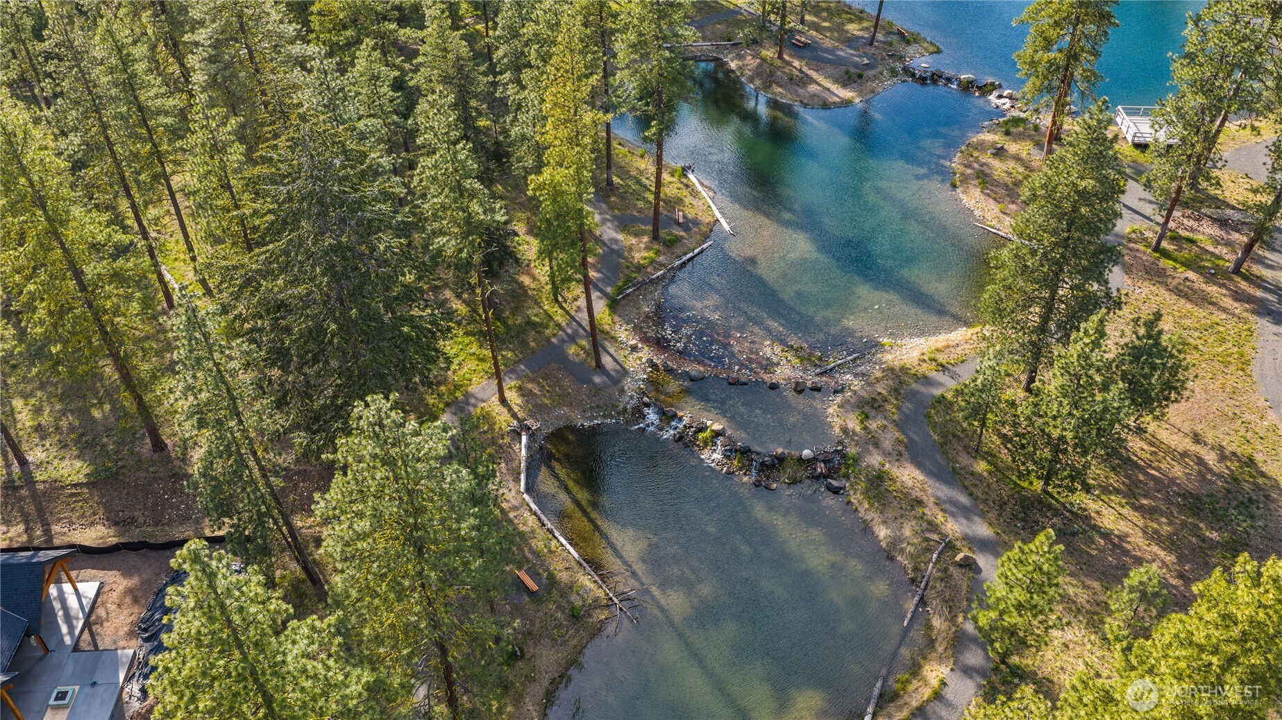 17 Wanawish Loop Property Photo 4