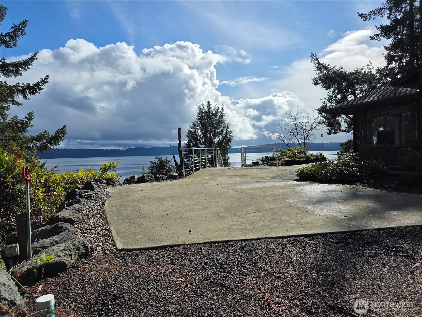 81 Wa Wa Point Place Property Photo 35