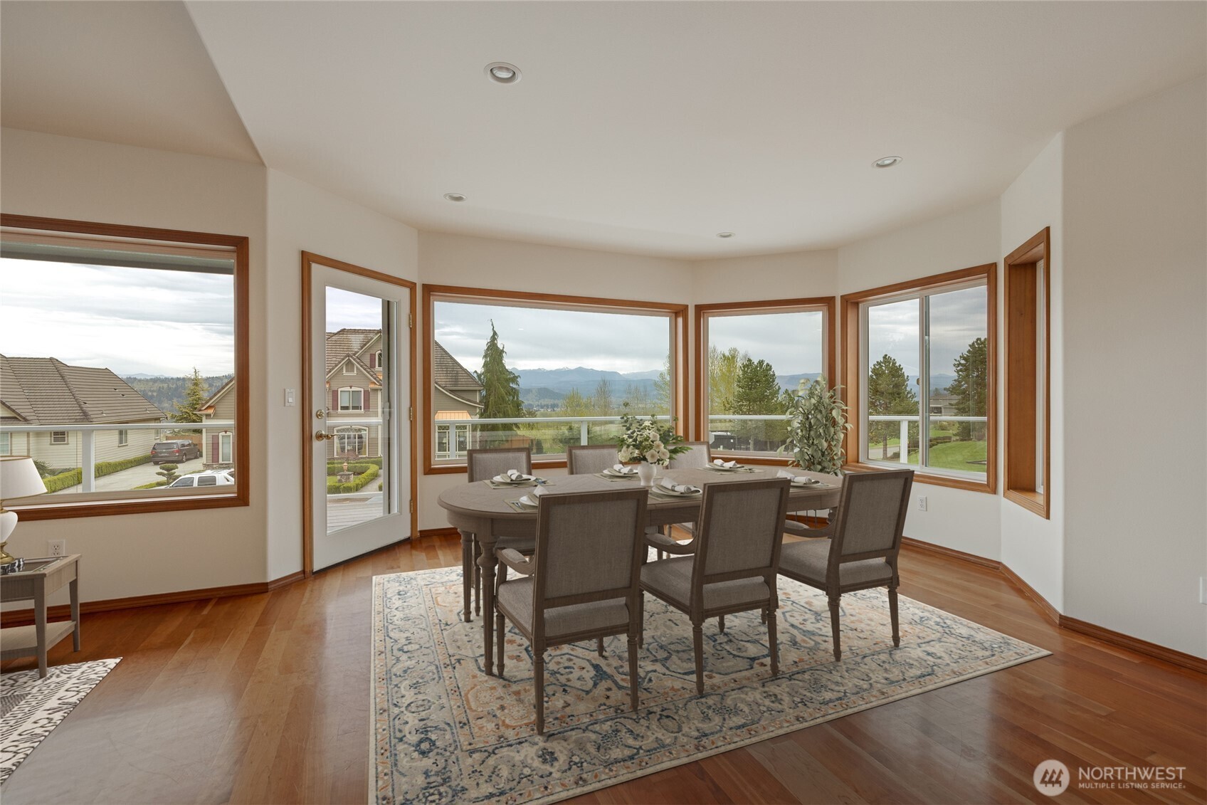 16412 139th Avenue Property Photo 8
