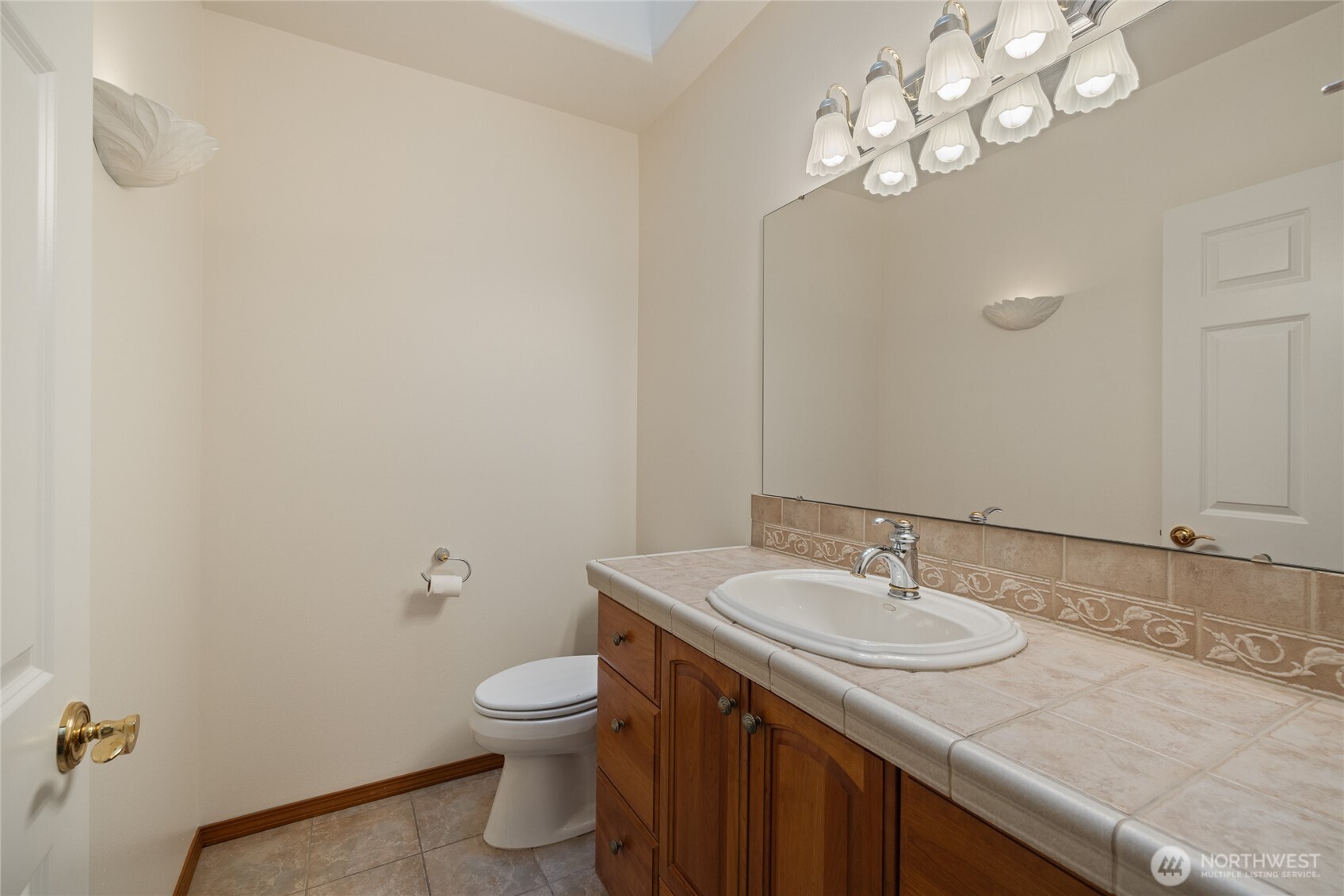 16412 139th Avenue Property Photo 11