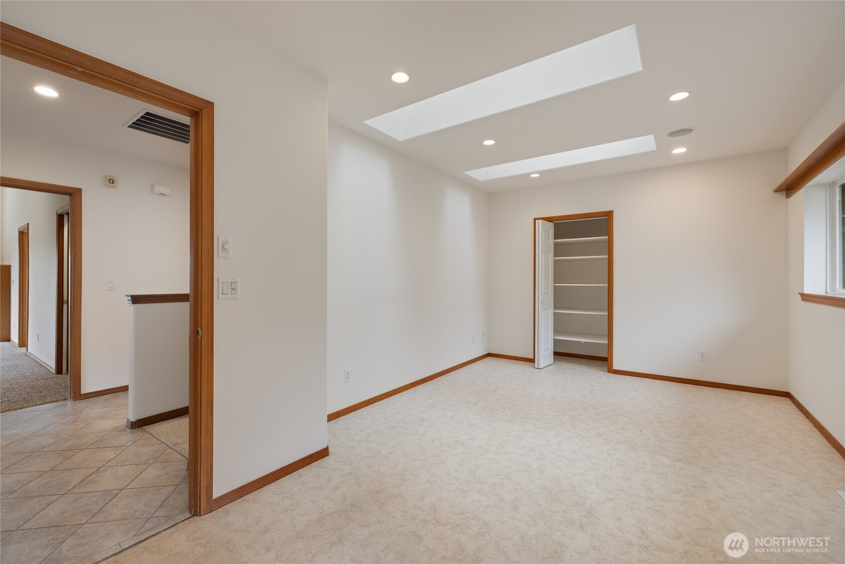 16412 139th Avenue Property Photo 13