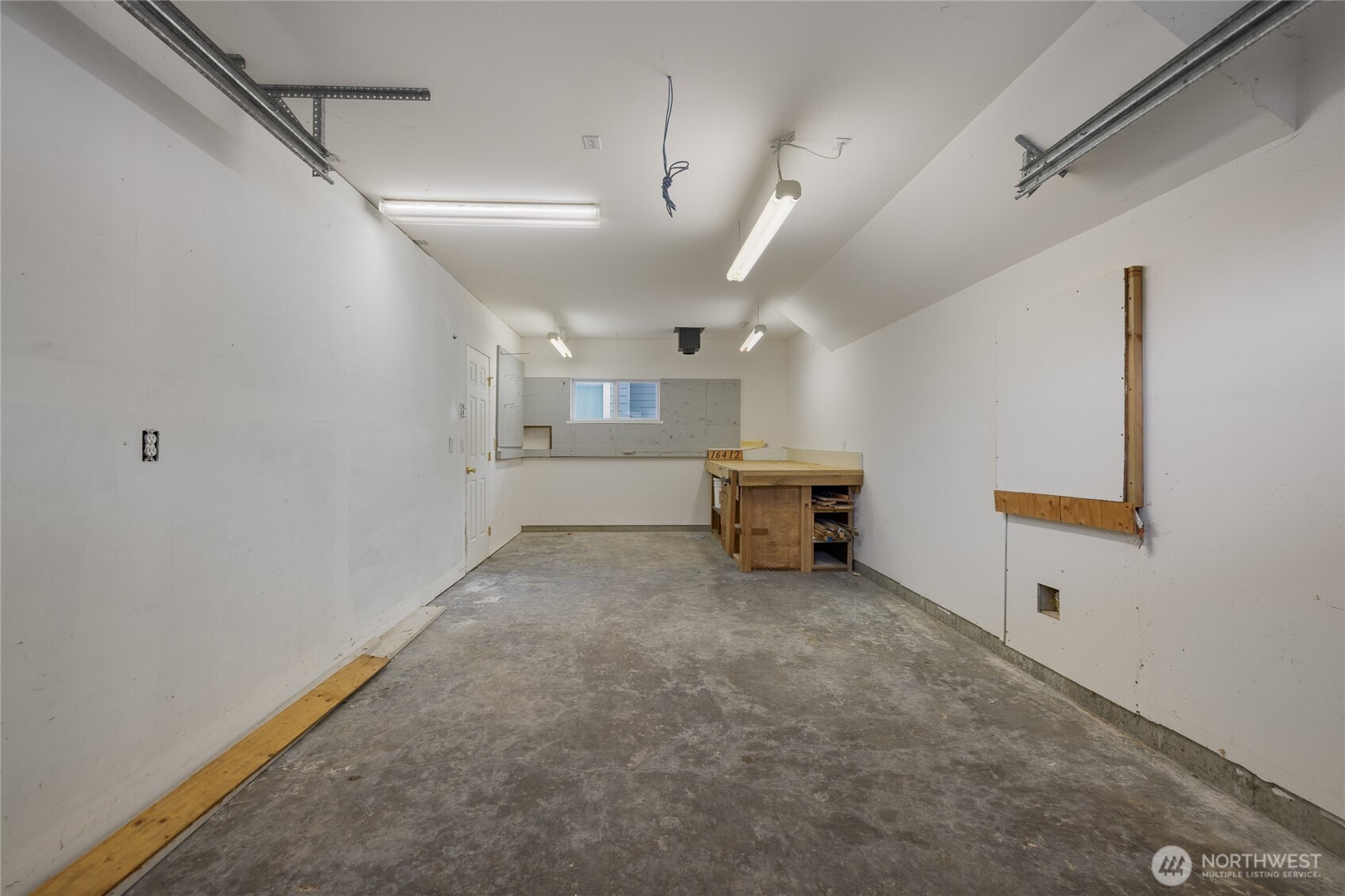 16412 139th Avenue Property Photo 30