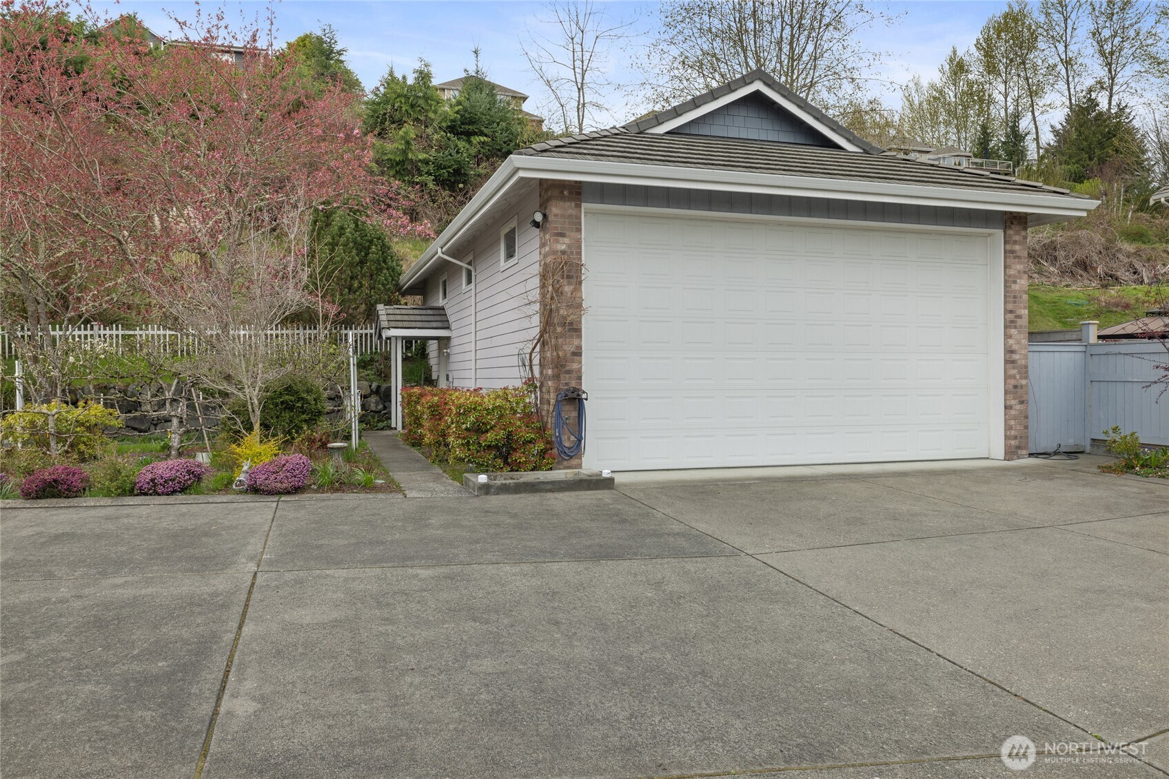 16412 139th Avenue Property Photo 32