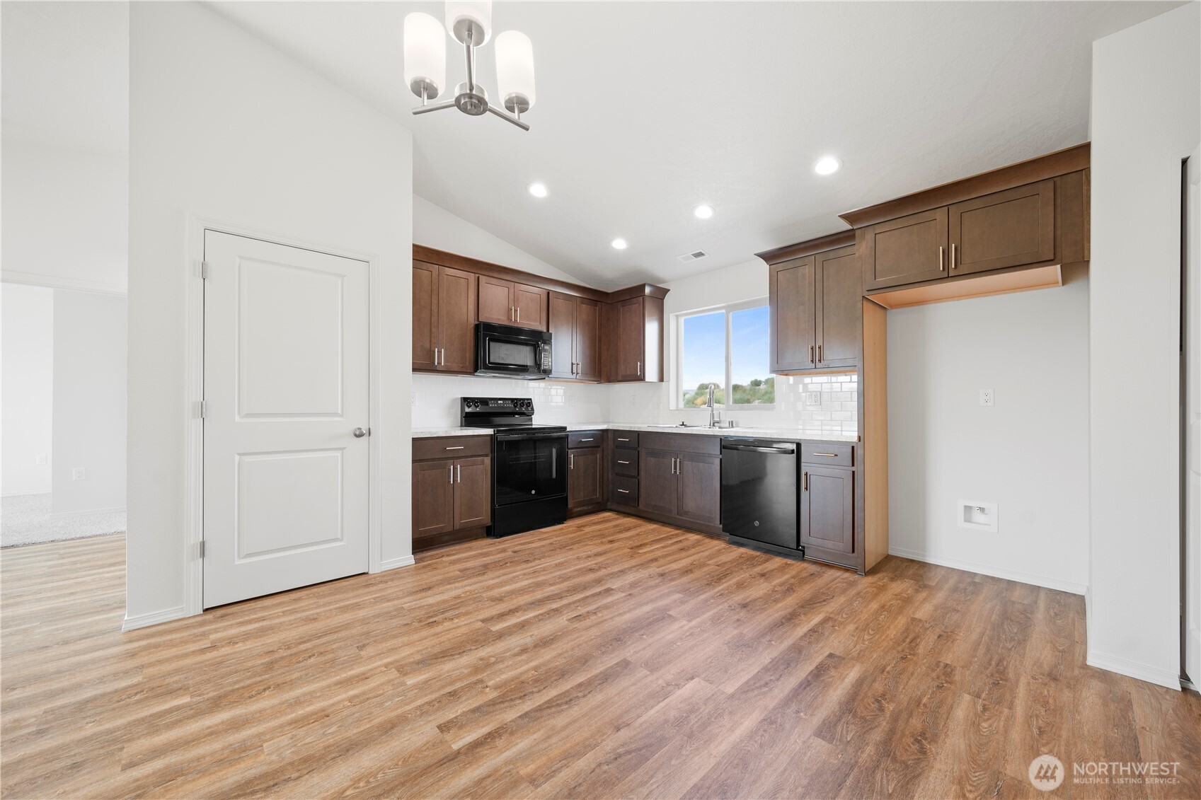 207 Tawsha Street Property Photo 6