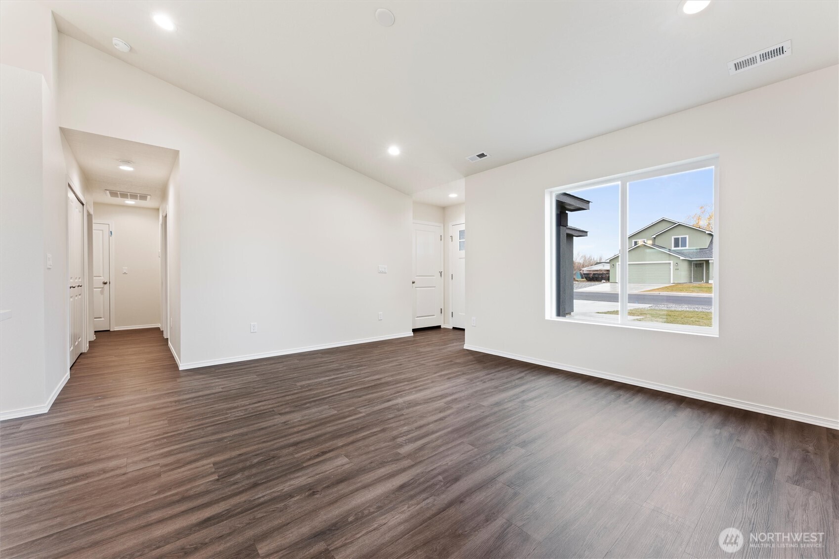 209 Tawsha Street Property Photo 2