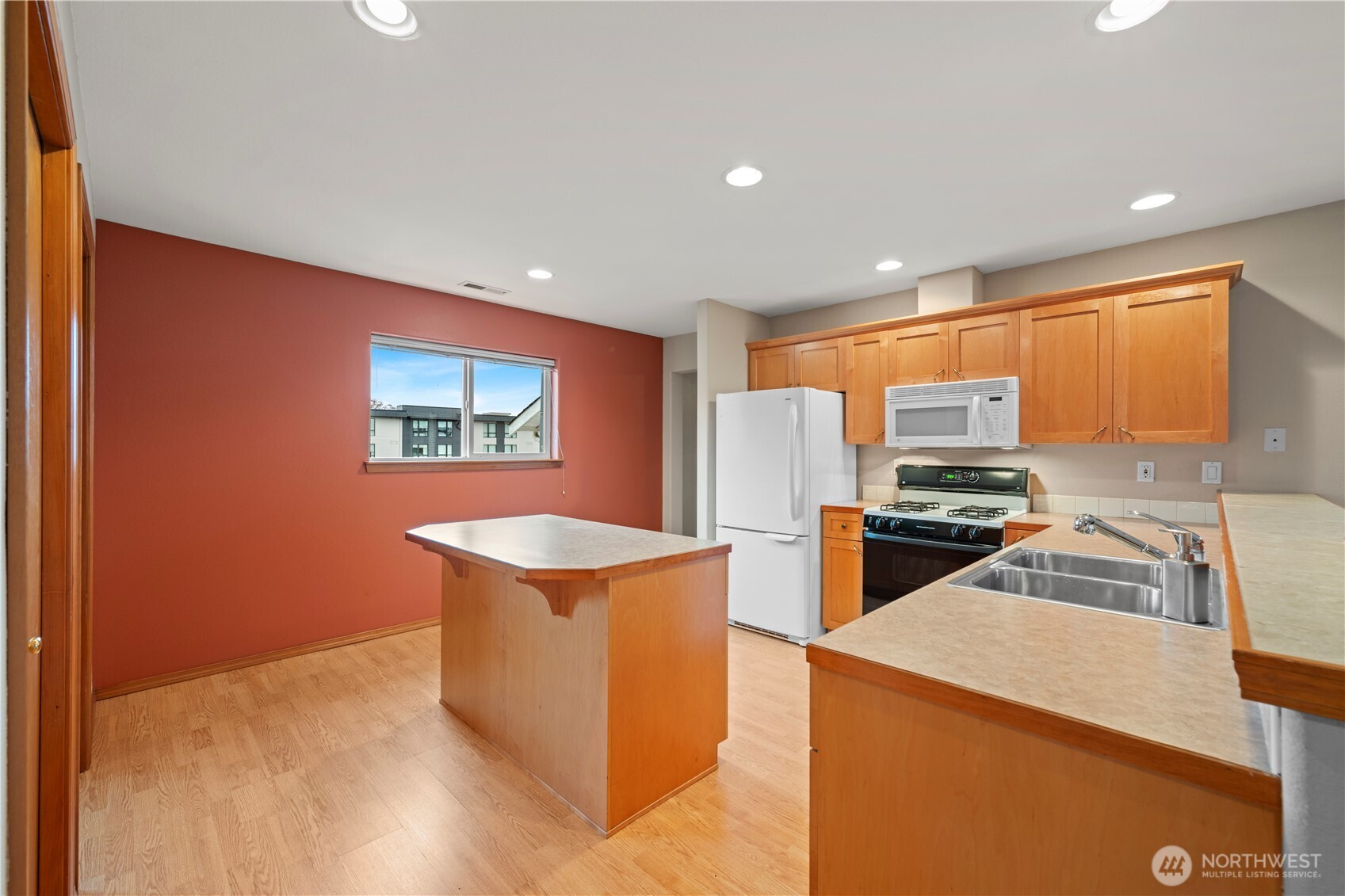 739 Cascade Palms Court 739 Property Photo 8