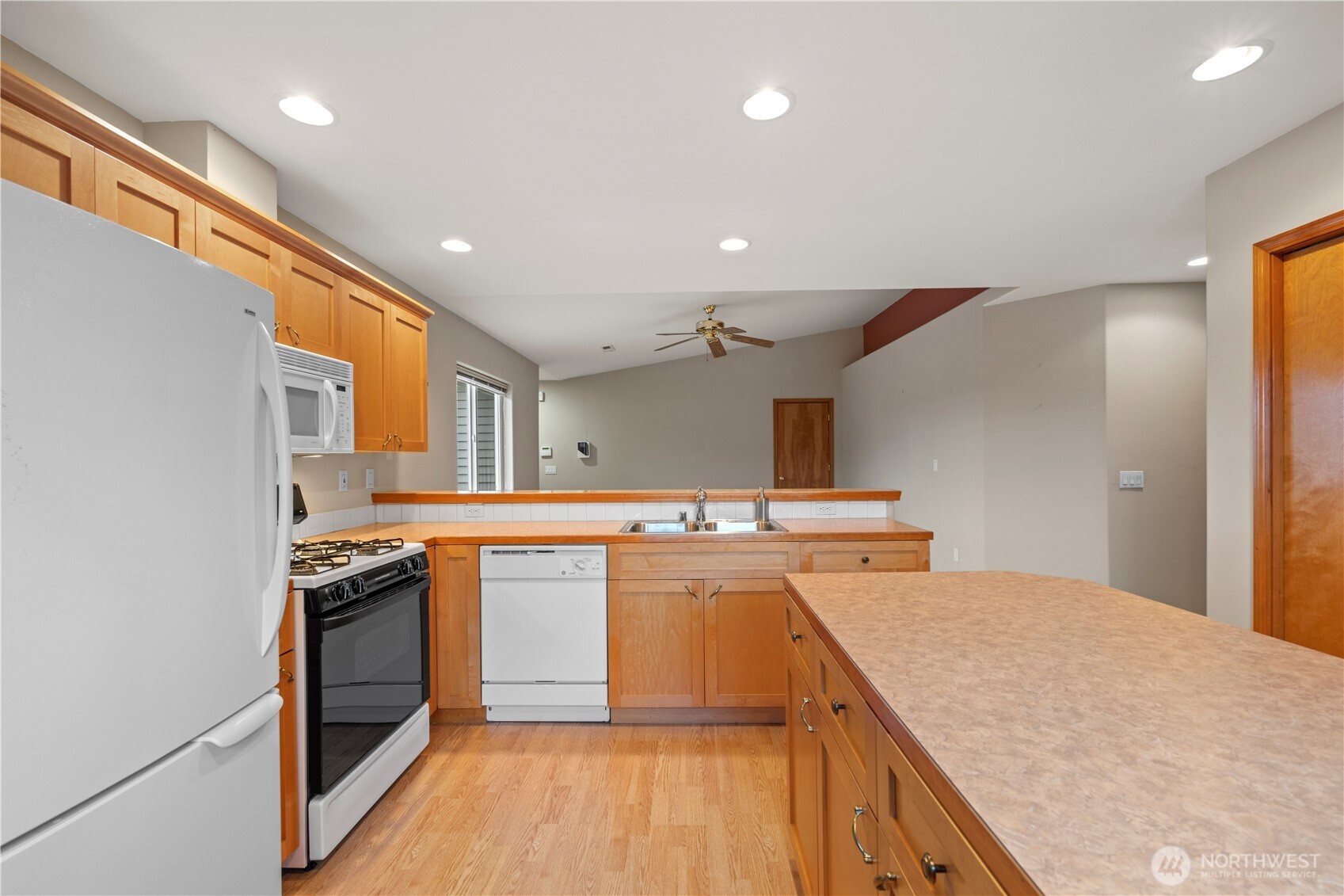 739 Cascade Palms Court 739 Property Photo 12