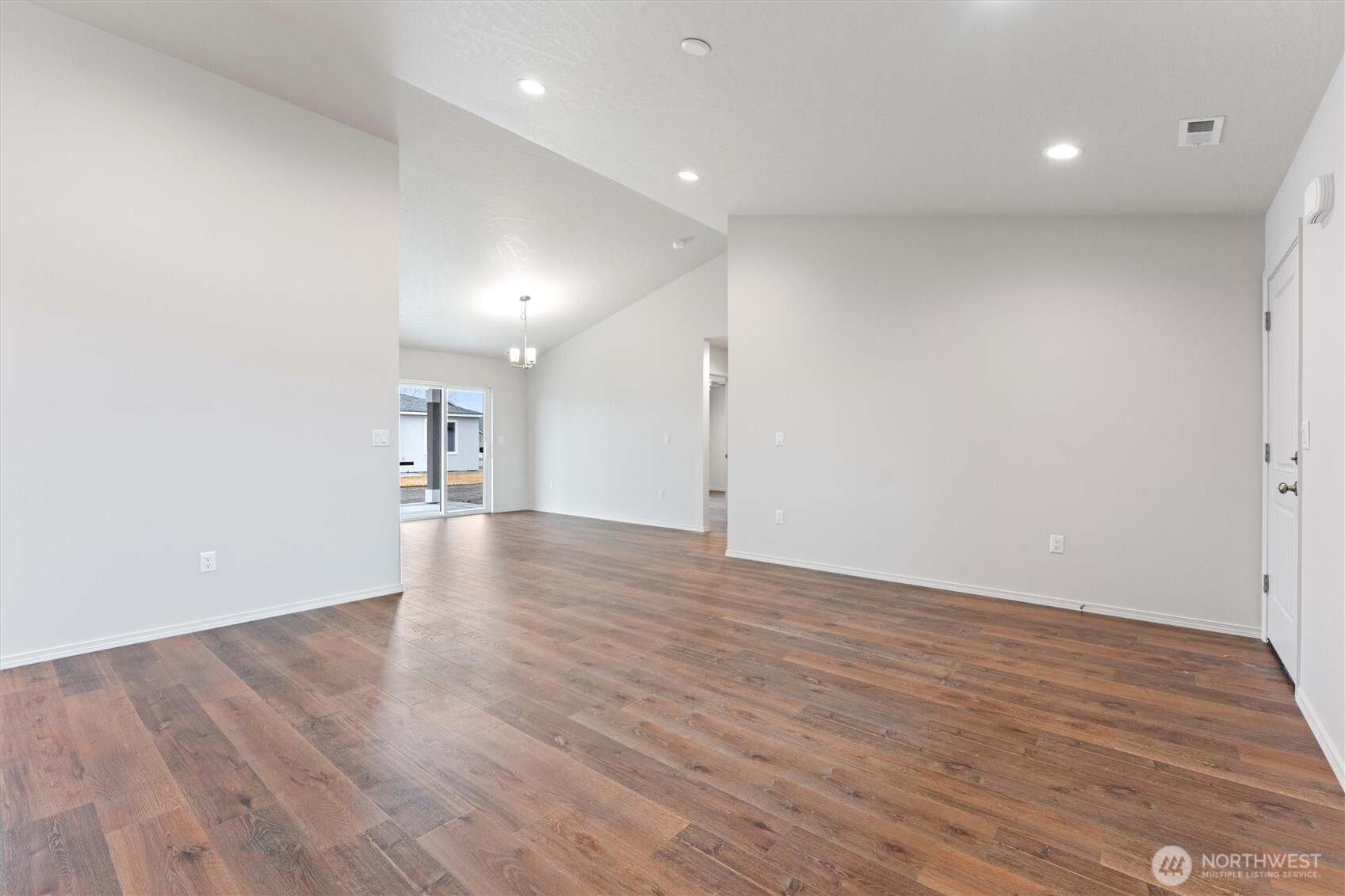 203 Tawsha Street Property Photo 2
