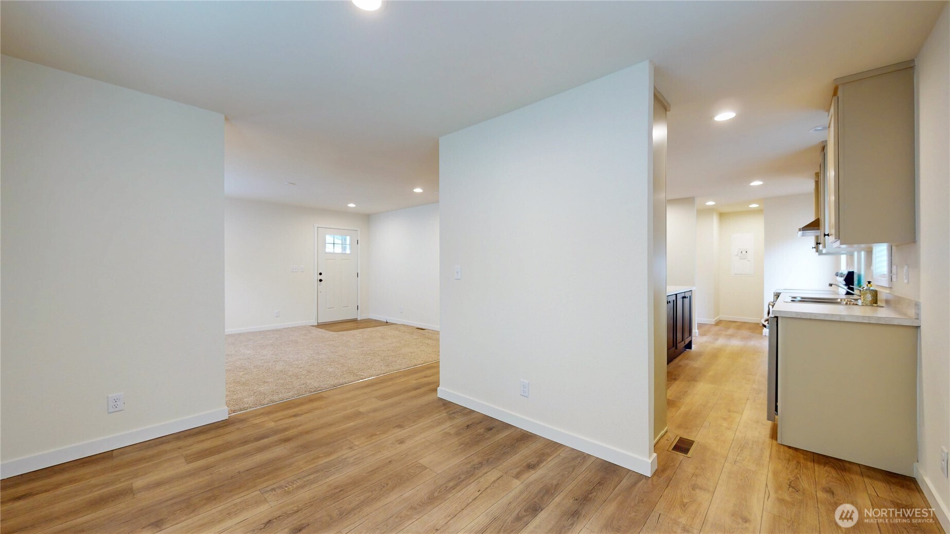2 Xx E Panorama Drive Property Photo 14